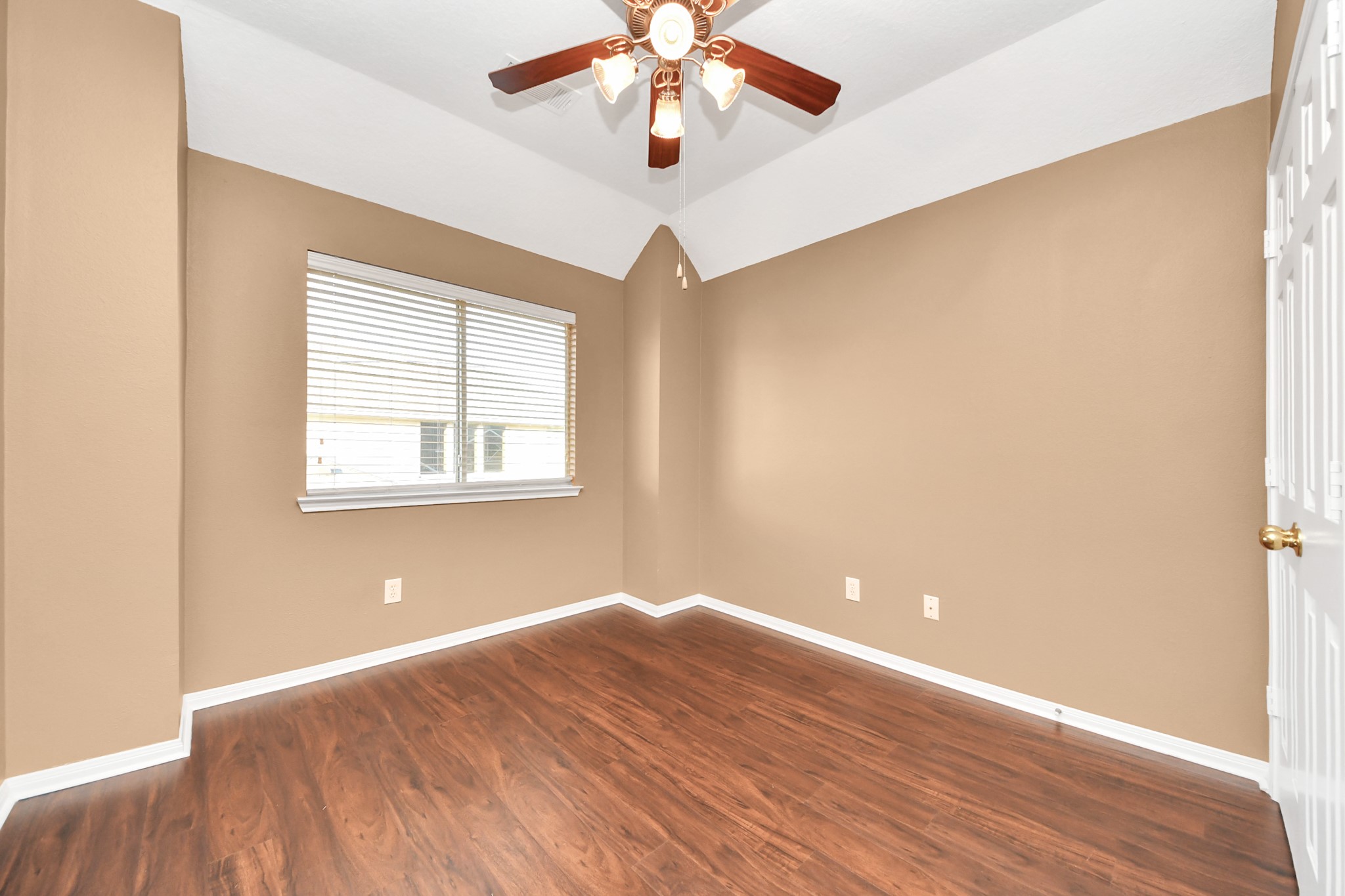 4703 Zachary Lane Property Photo 21