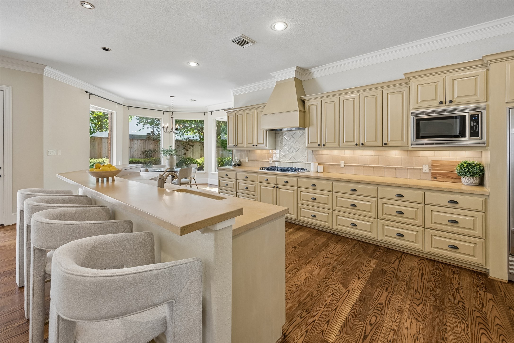 6261 Burgoyne Road Property Photo 19