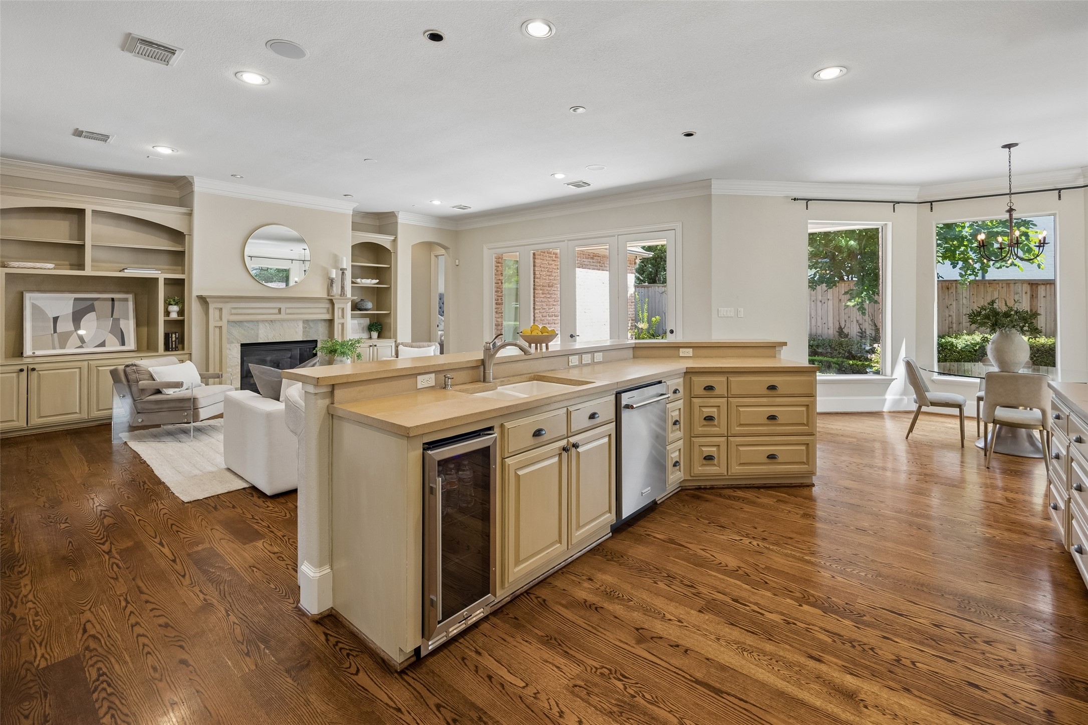 6261 Burgoyne Road Property Photo 20