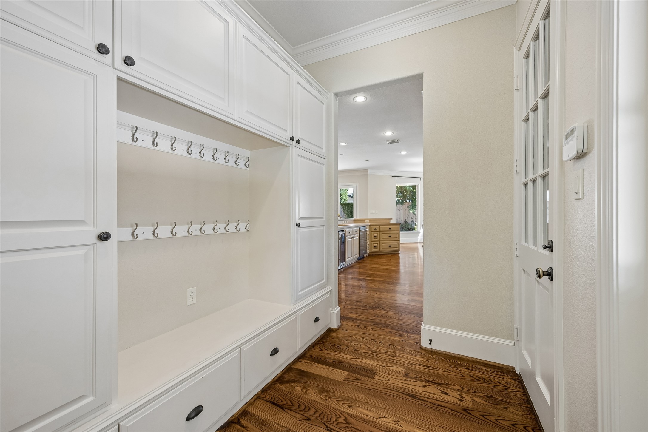 6261 Burgoyne Road Property Photo 22