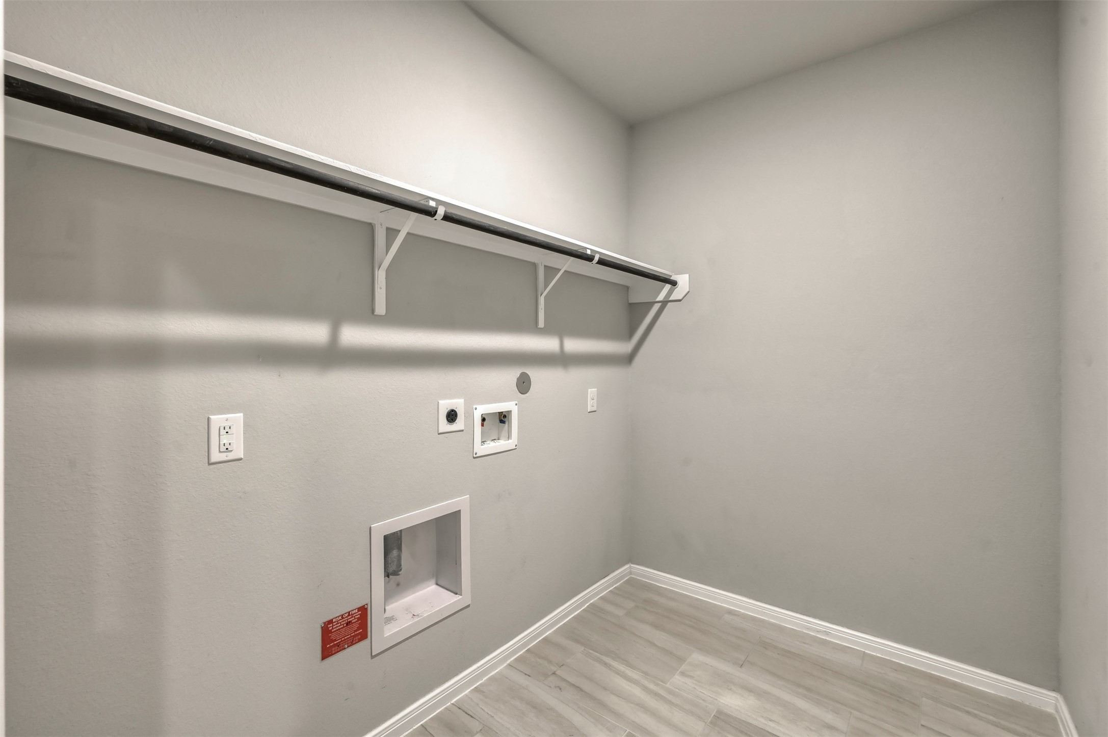 15331 Westland Gate Drive Property Photo 12