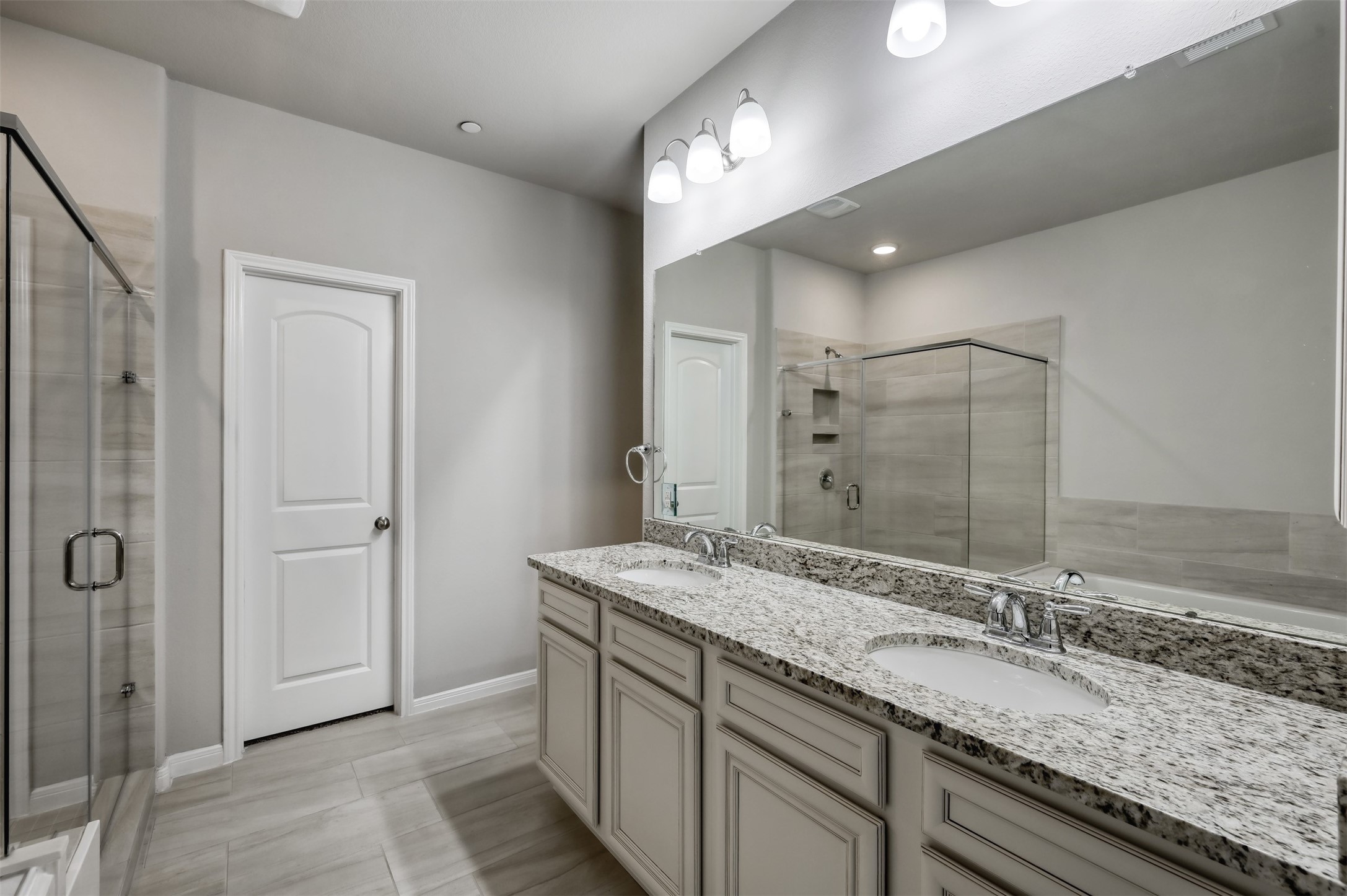 15331 Westland Gate Drive Property Photo 16
