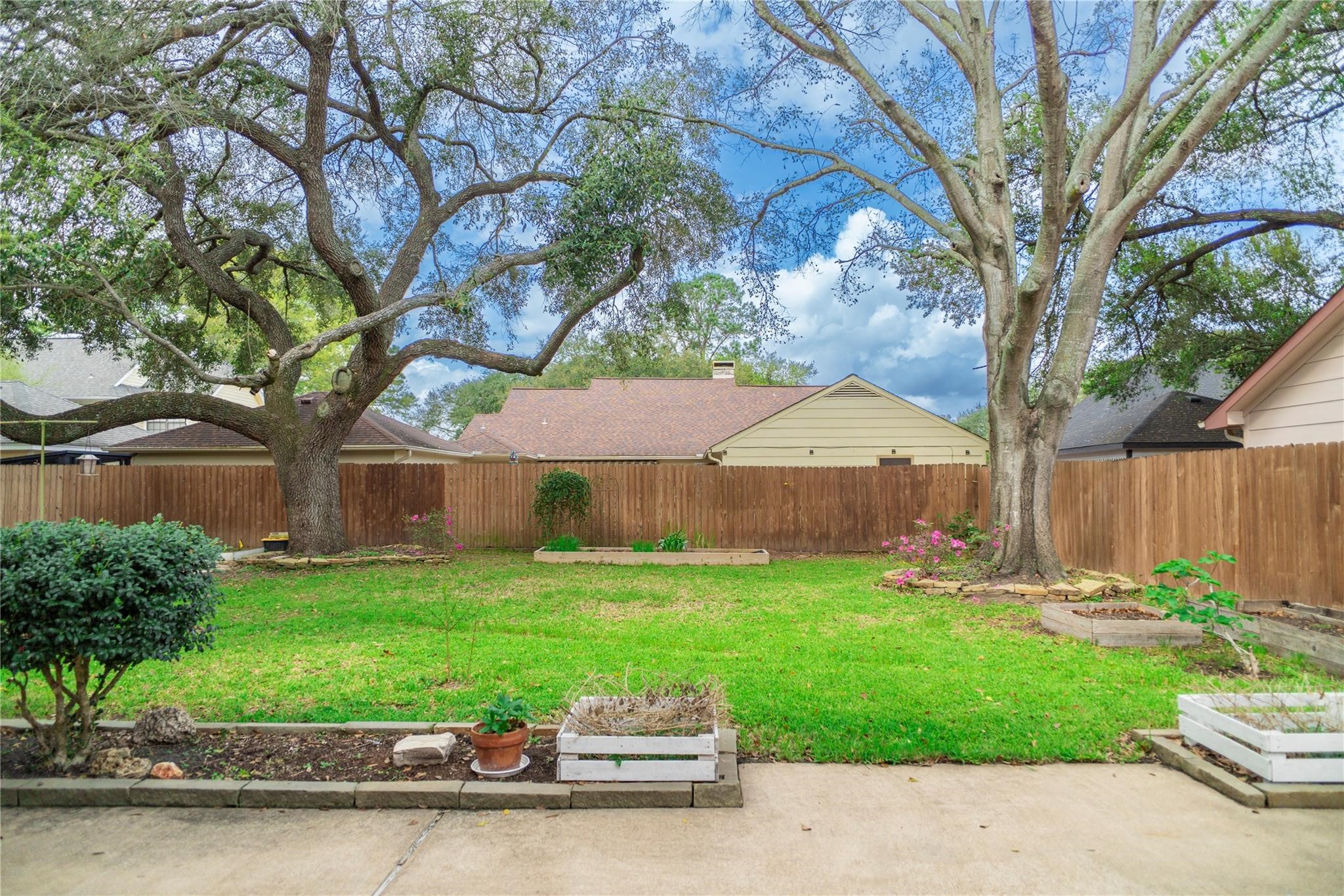 18310 Spellbrook Drive Property Photo 40