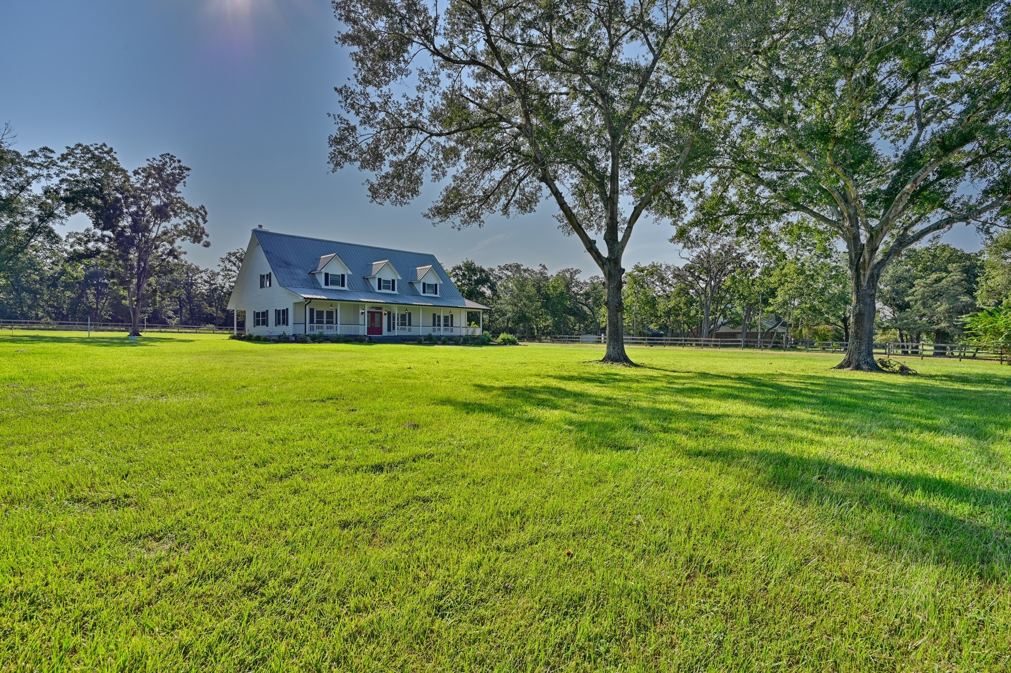 609 Piney Creek Road Property Photo 1