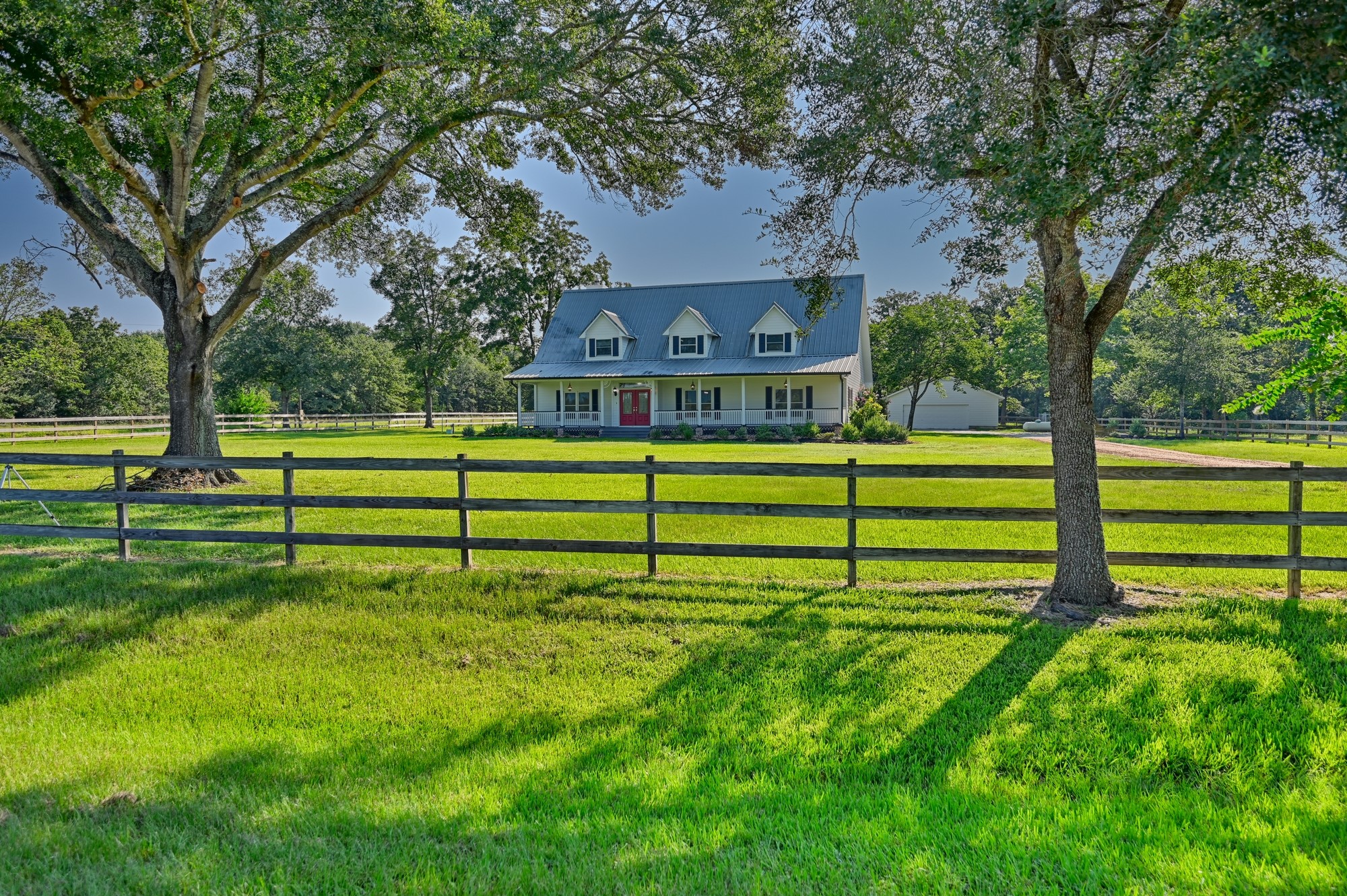 609 Piney Creek Road Property Photo 2