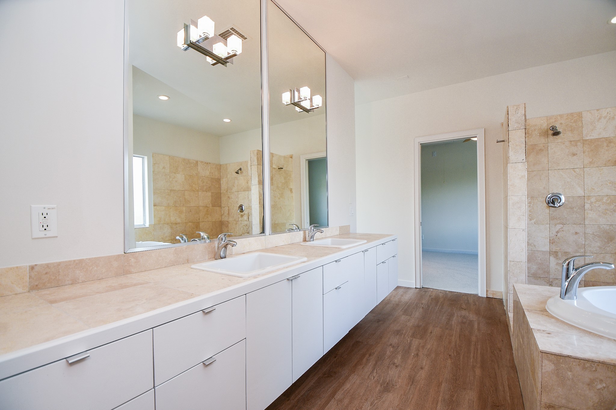92 Dennis Street B Property Photo 35