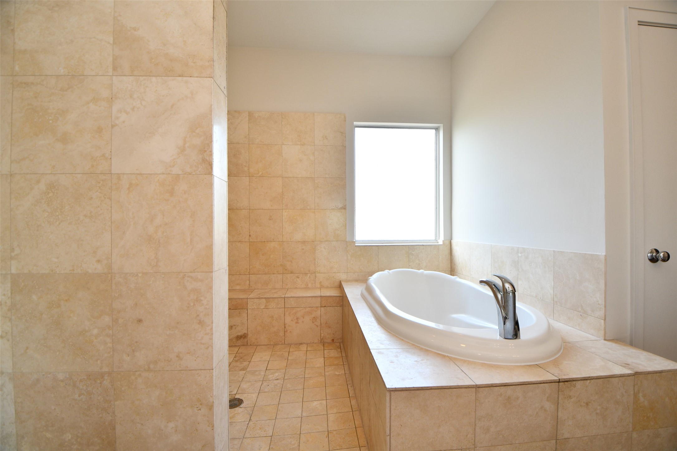 92 Dennis Street B Property Photo 36