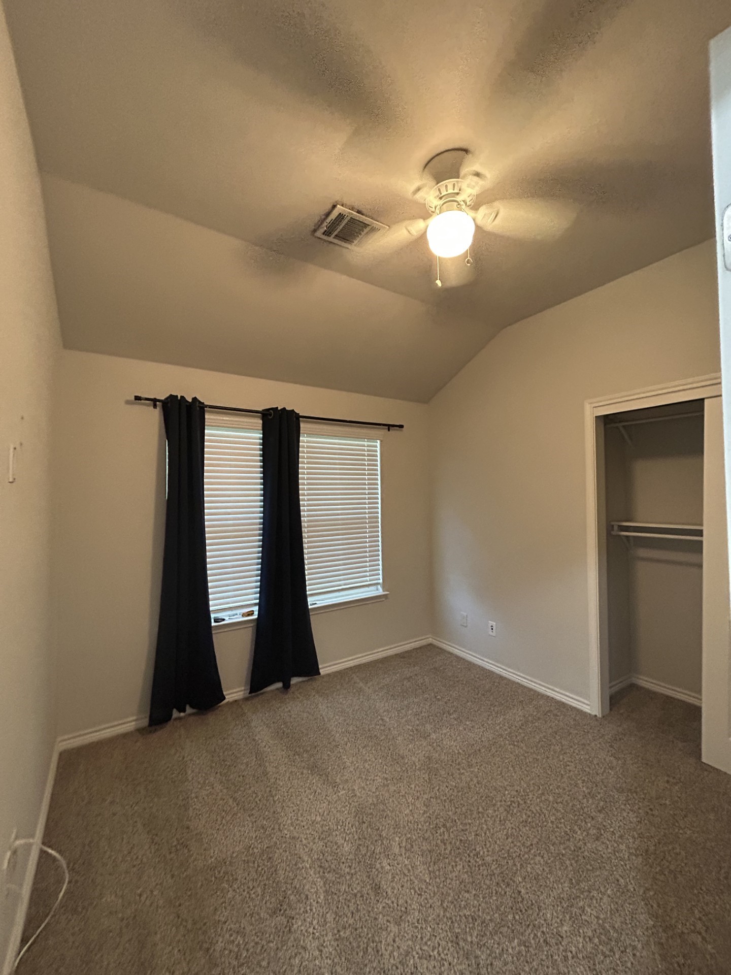 4401 Sterling Street Property Photo 11