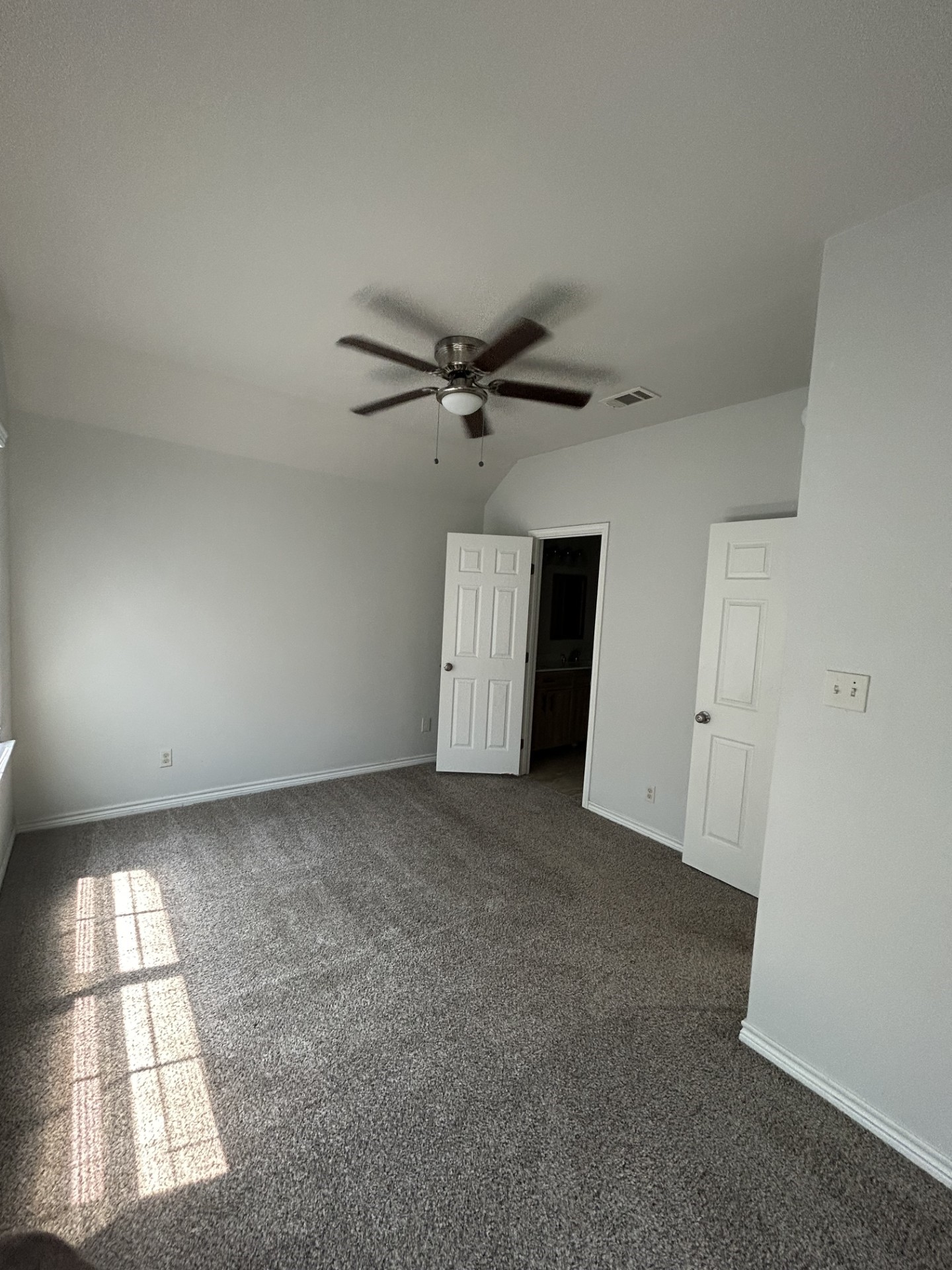 4401 Sterling Street Property Photo 19