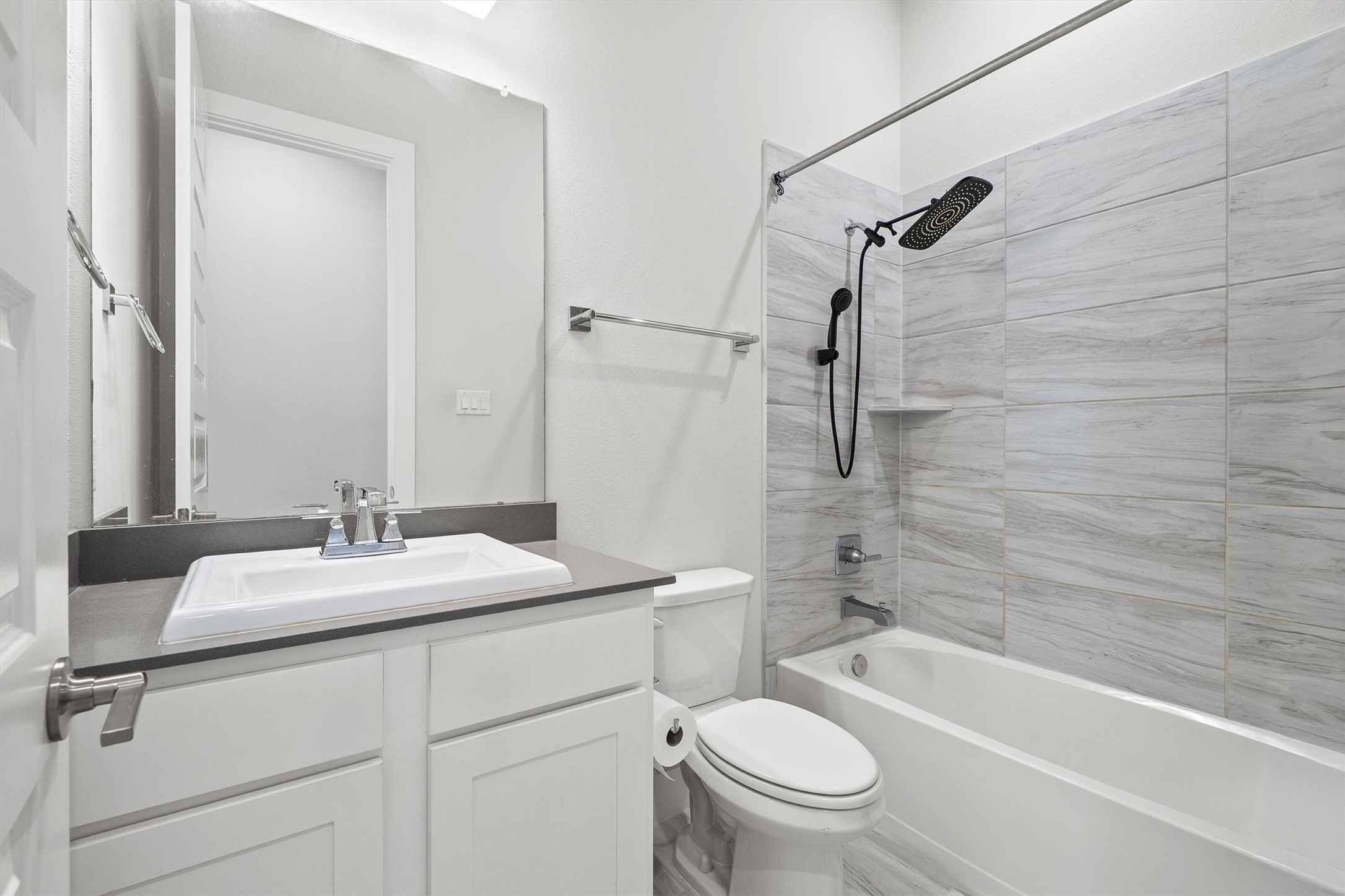 440 Stratus View Court Property Photo 15