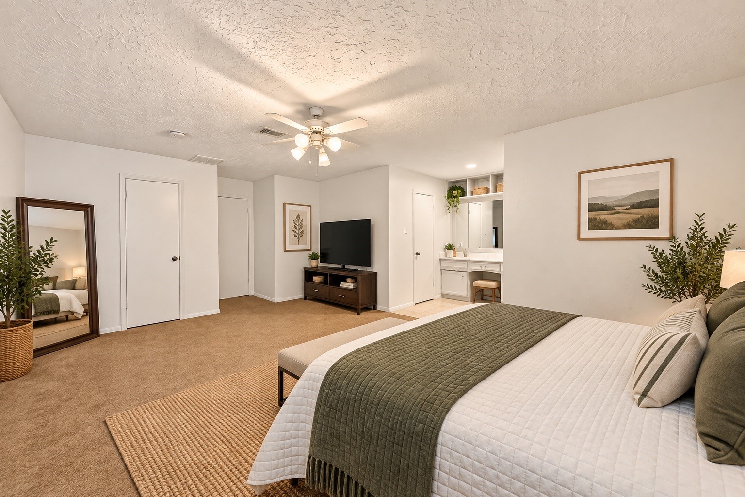 12302 Meadowdale Drive Property Photo 36
