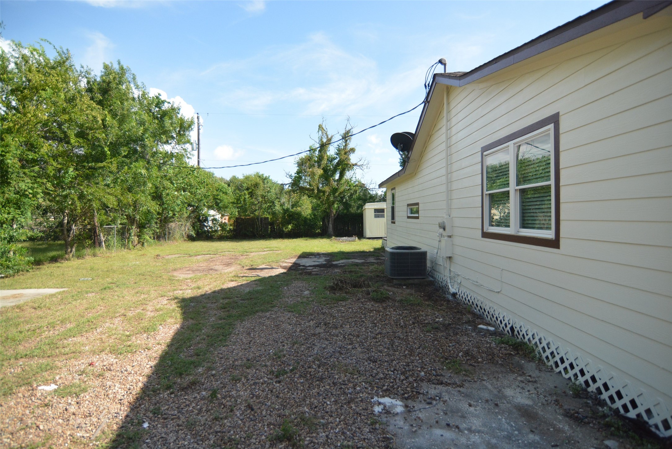 3111 2nd Street Property Photo 4