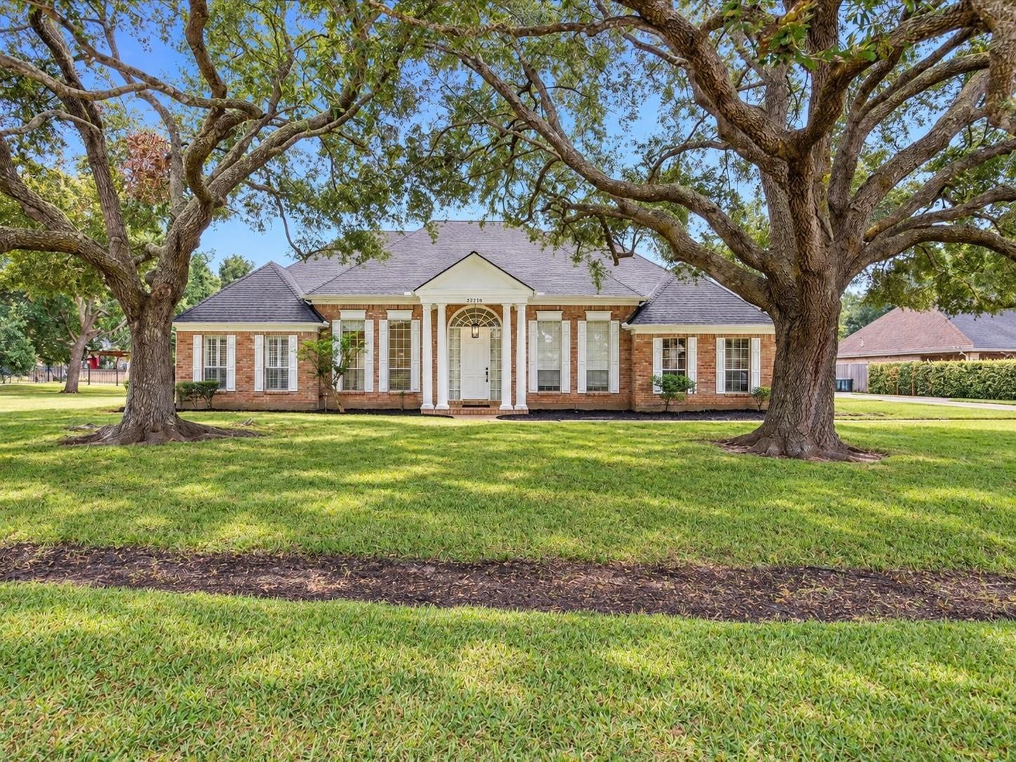 32719 Weybridge Street, Fulshear Tx 77441 Property Photo 1