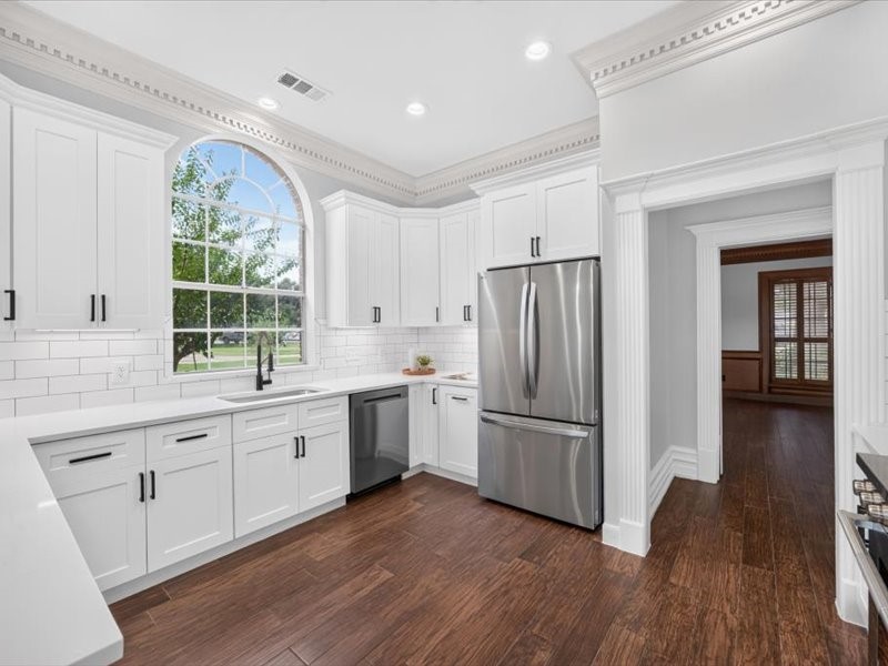 32719 Weybridge Street Property Photo 12