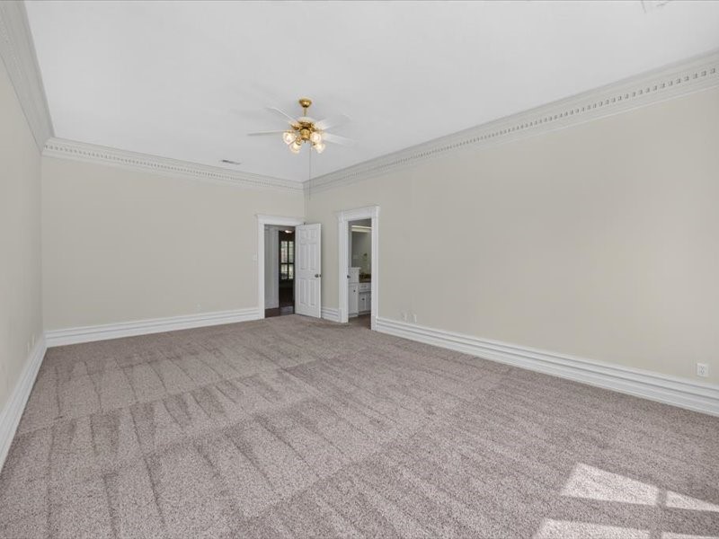 32719 Weybridge Street Property Photo 21