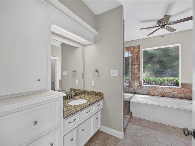 32719 Weybridge Street Property Photo 22