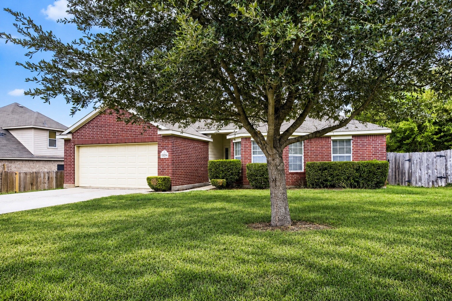 13254 Lazy Lane Property Photo 2