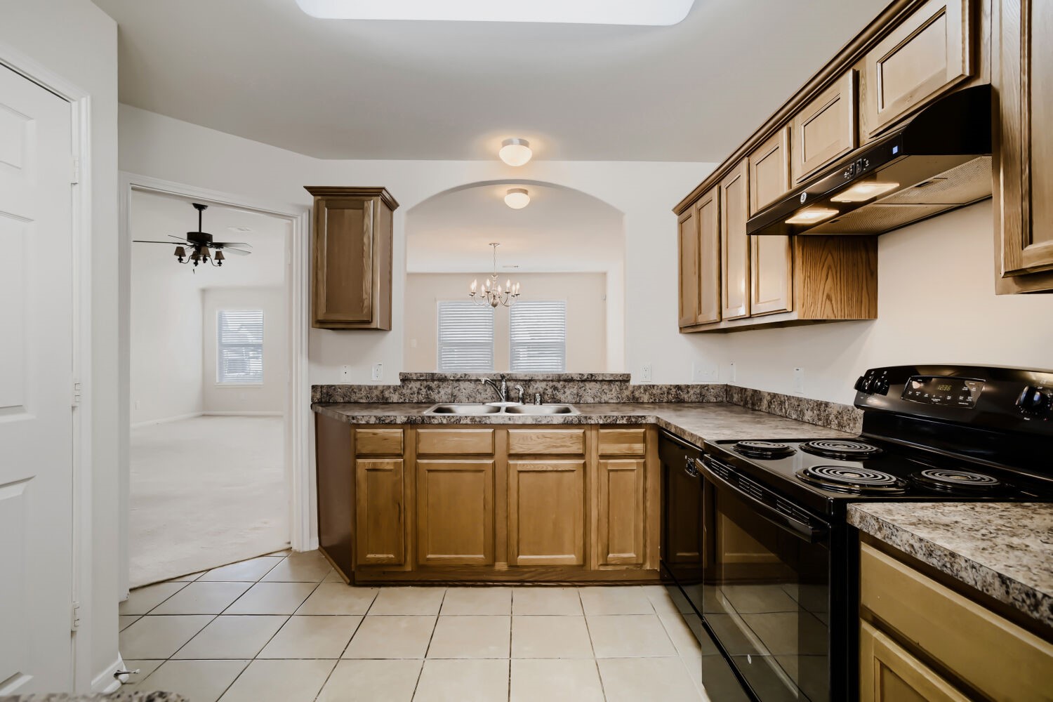 13254 Lazy Lane Property Photo 10