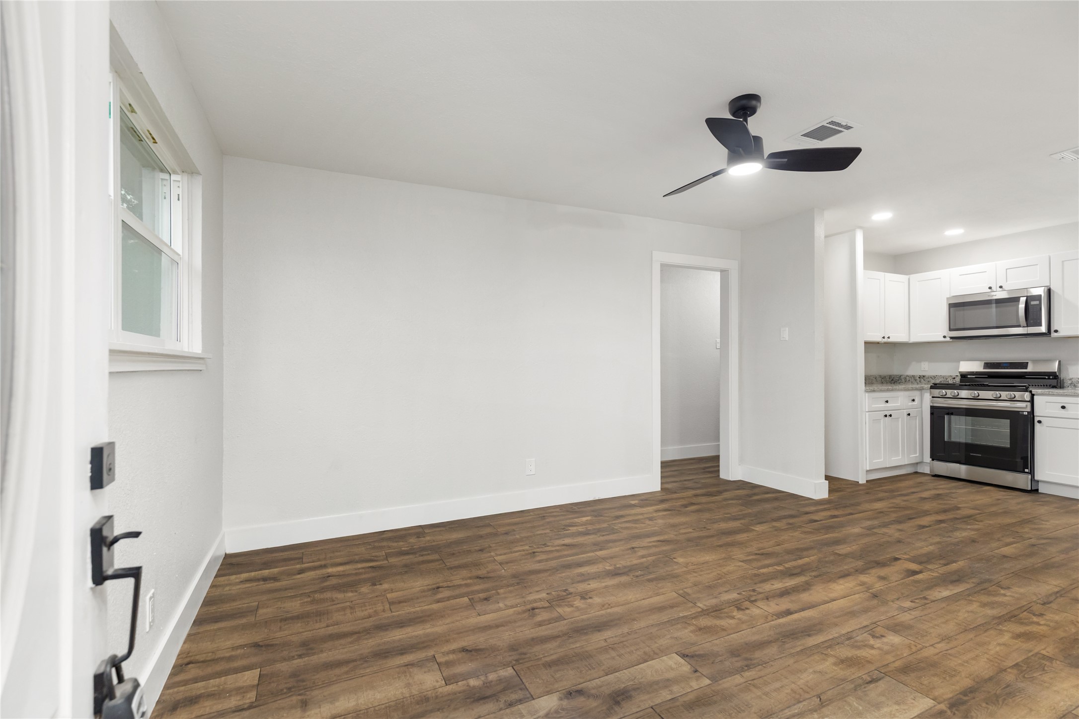6618 Hartwick Road Property Photo 3