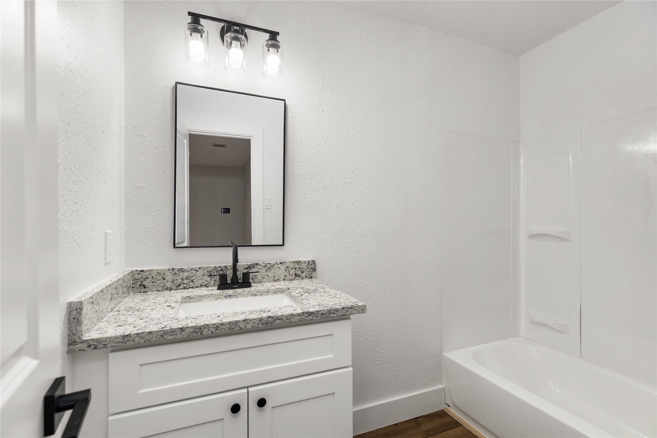 6618 Hartwick Road Property Photo 15