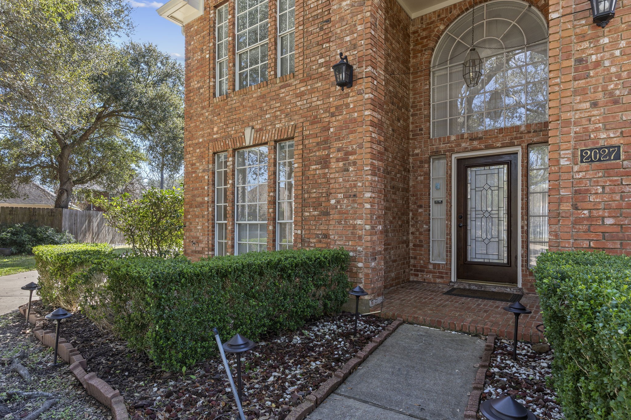 2027 Richland Ct Court Property Photo 4