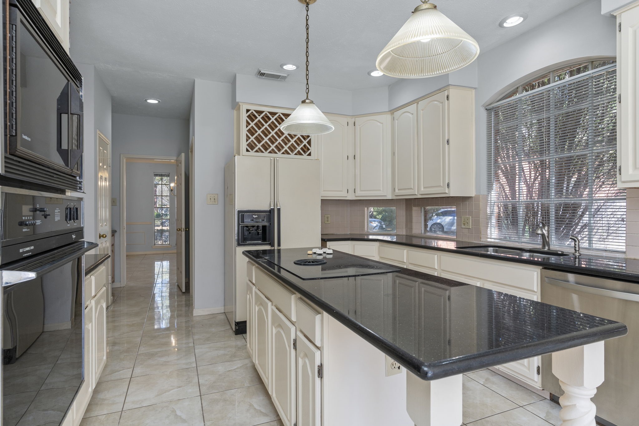 2027 Richland Ct Court Property Photo 18