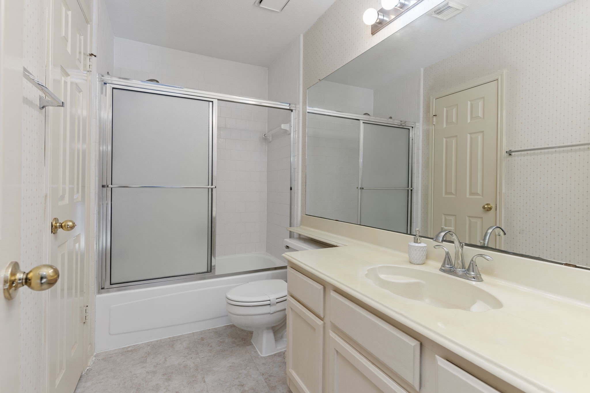 2027 Richland Ct Court Property Photo 35