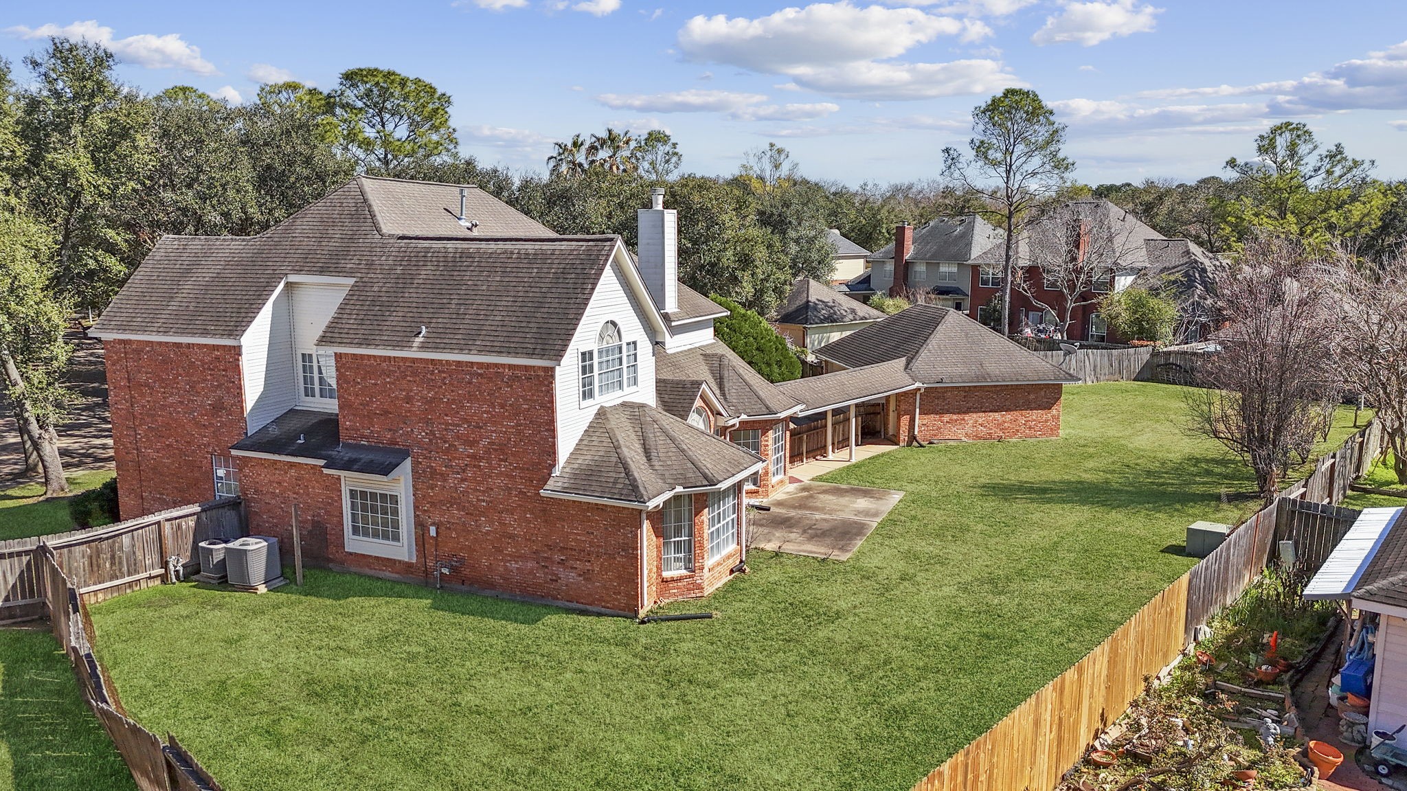 2027 Richland Ct Court Property Photo 43