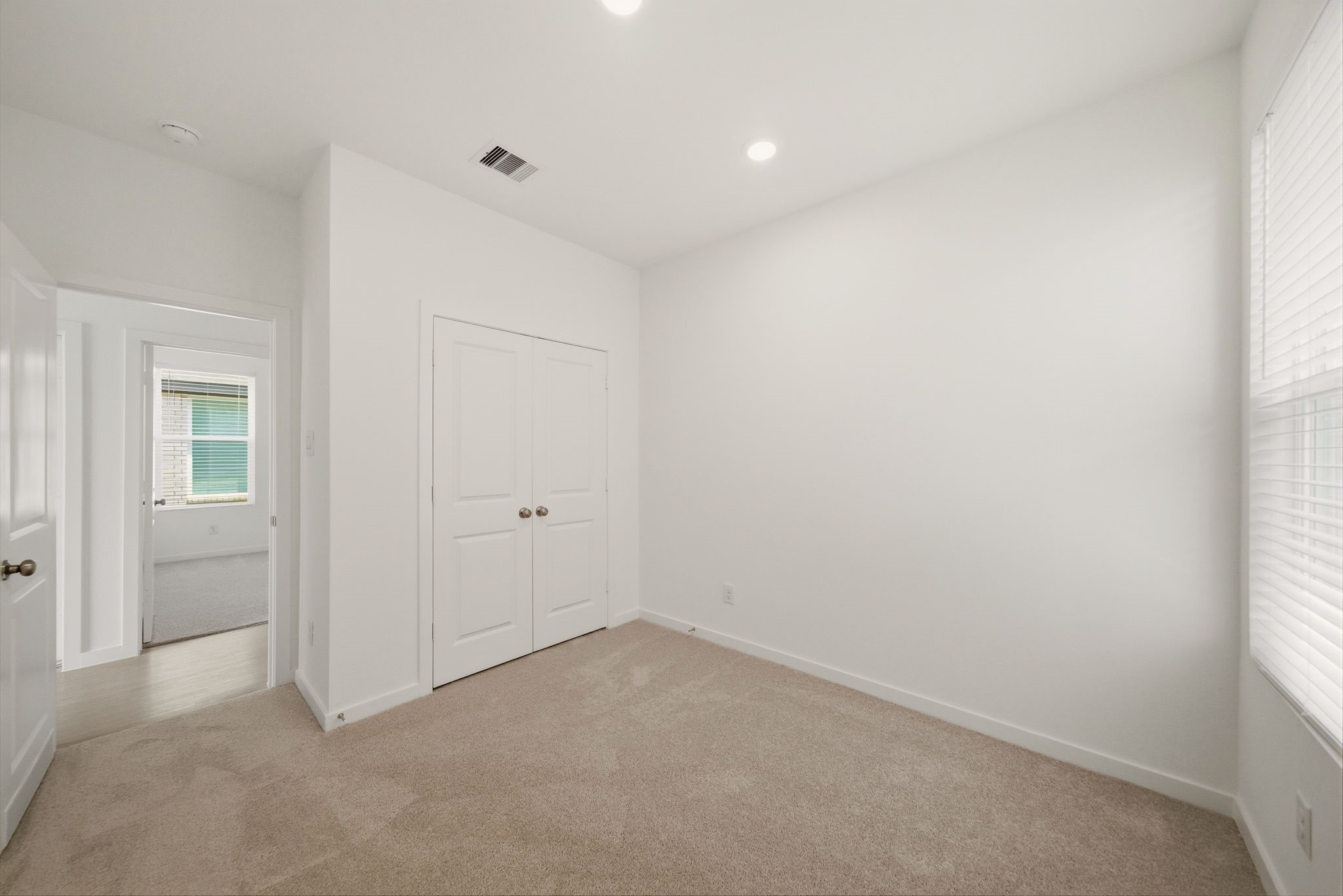 21611 Colonial Meadow Creek Trail Property Photo 13