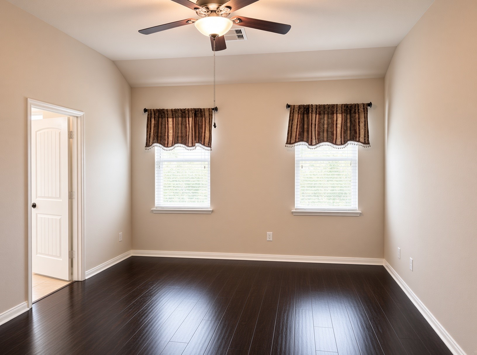 3239 Aegean Drive Property Photo 16
