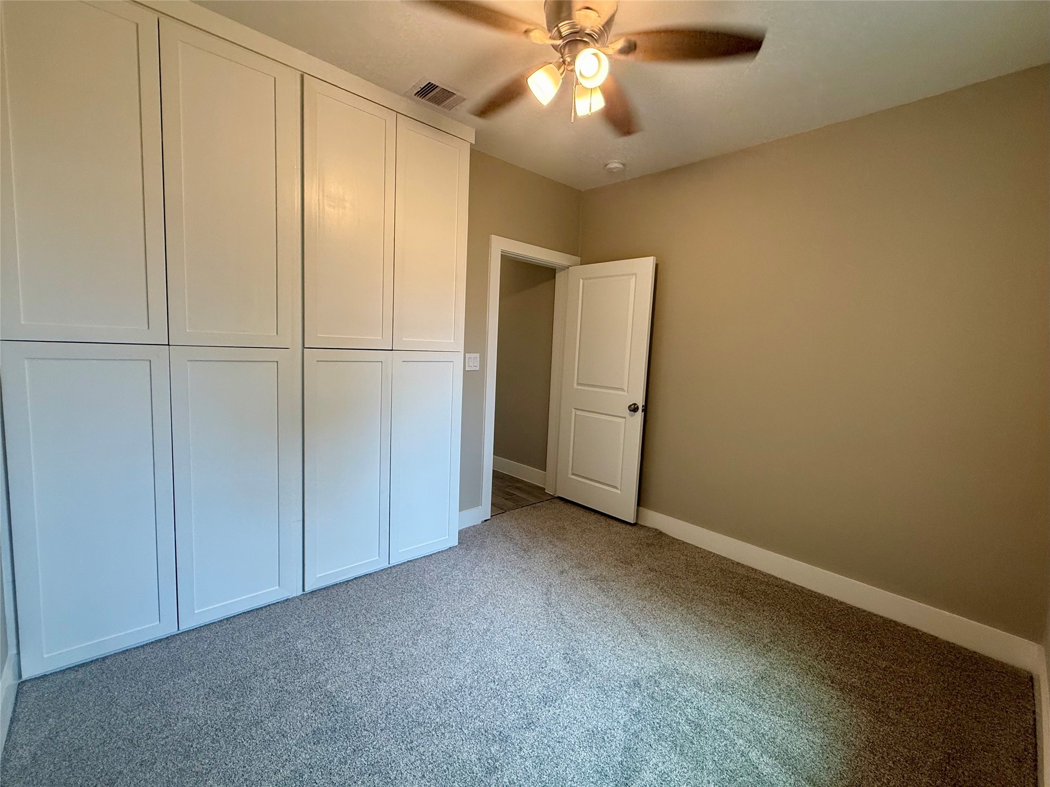 1816 Ryon Street Property Photo 6