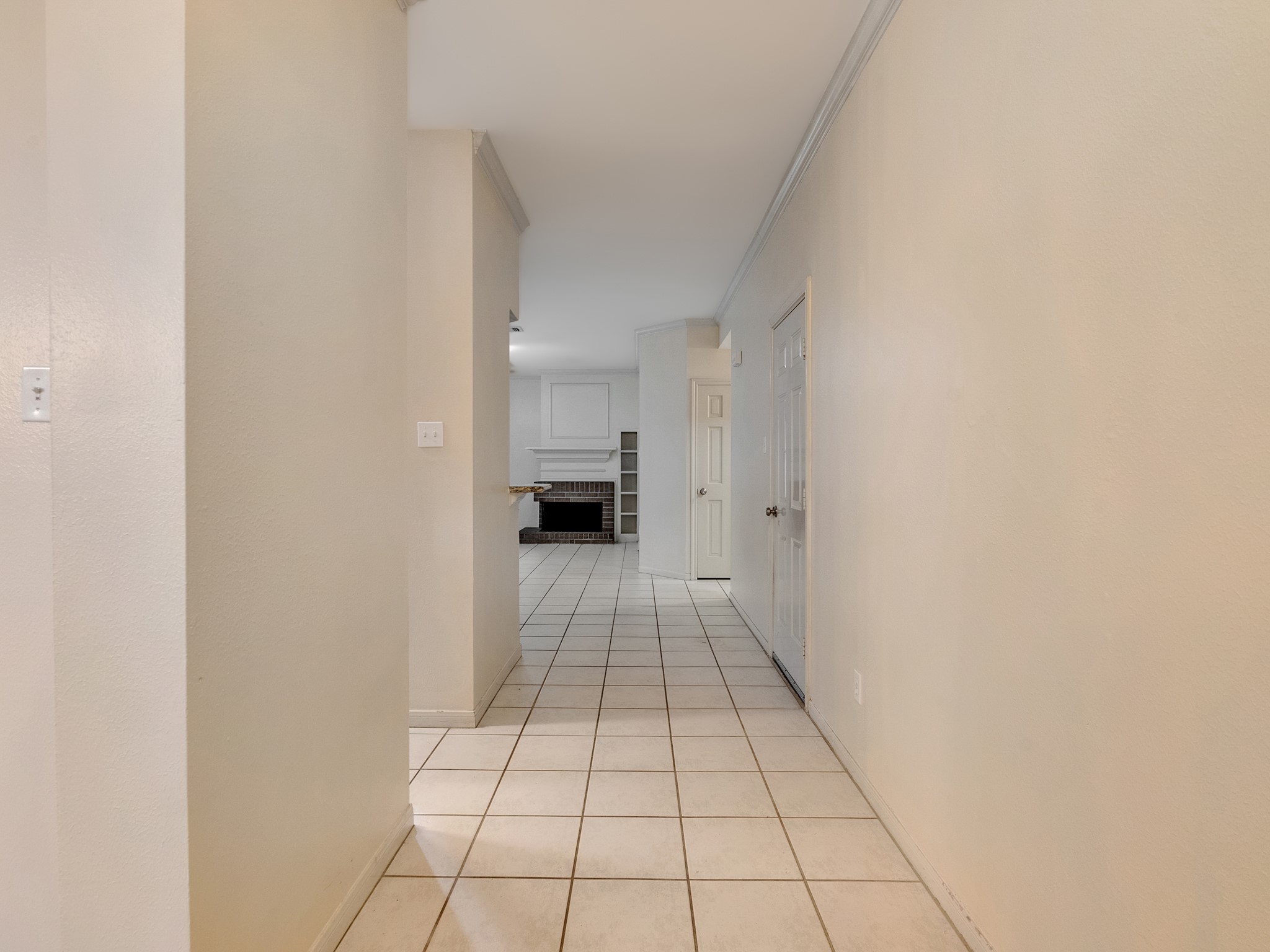 14342 Fair Knoll Way Property Photo 3