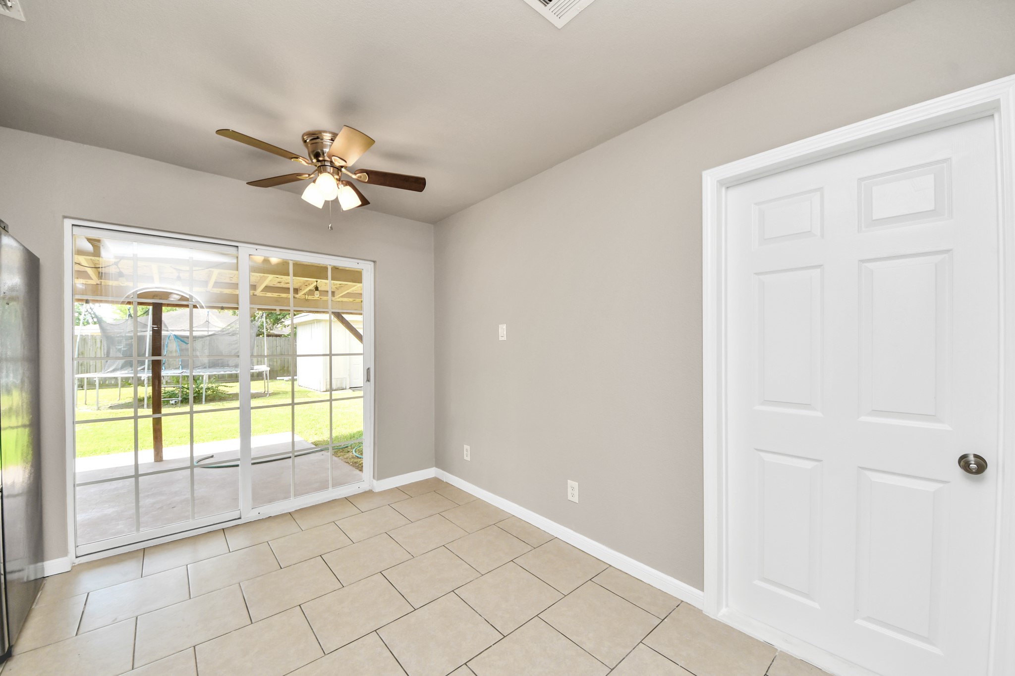 1412 Greenbriar Avenue Property Photo 9