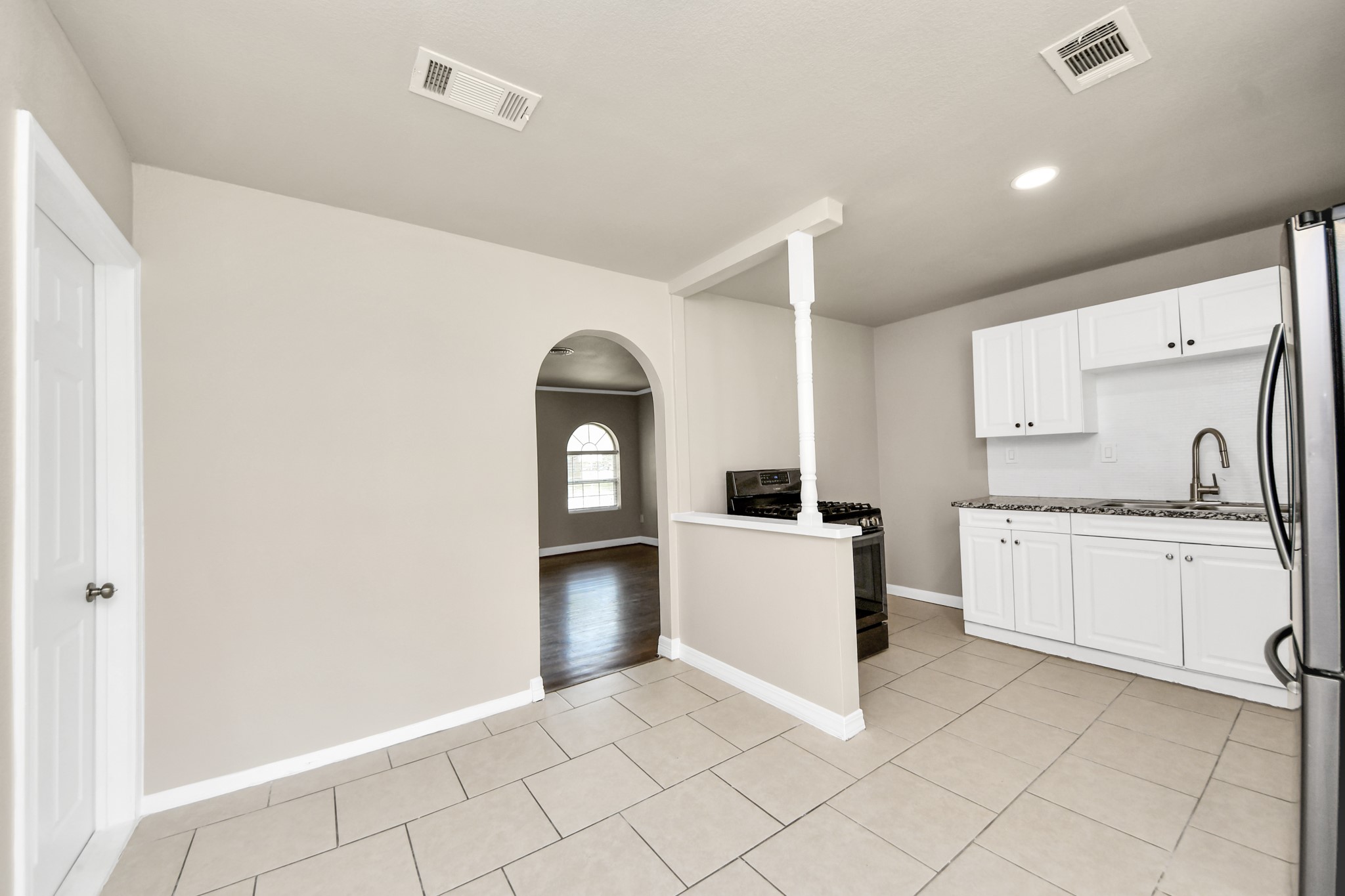 1412 Greenbriar Avenue Property Photo 11