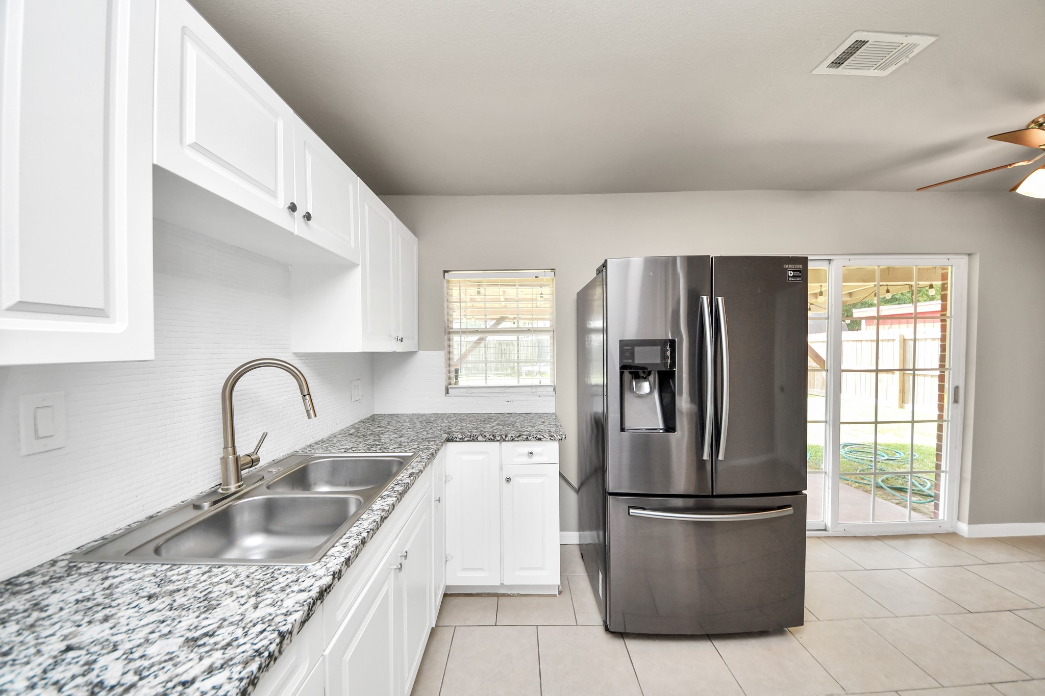 1412 Greenbriar Avenue Property Photo 14