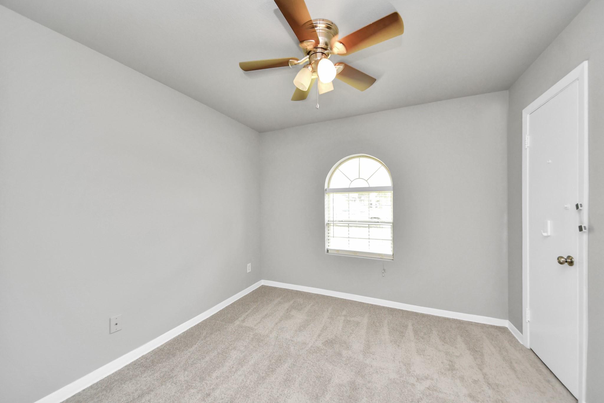 1412 Greenbriar Avenue Property Photo 17