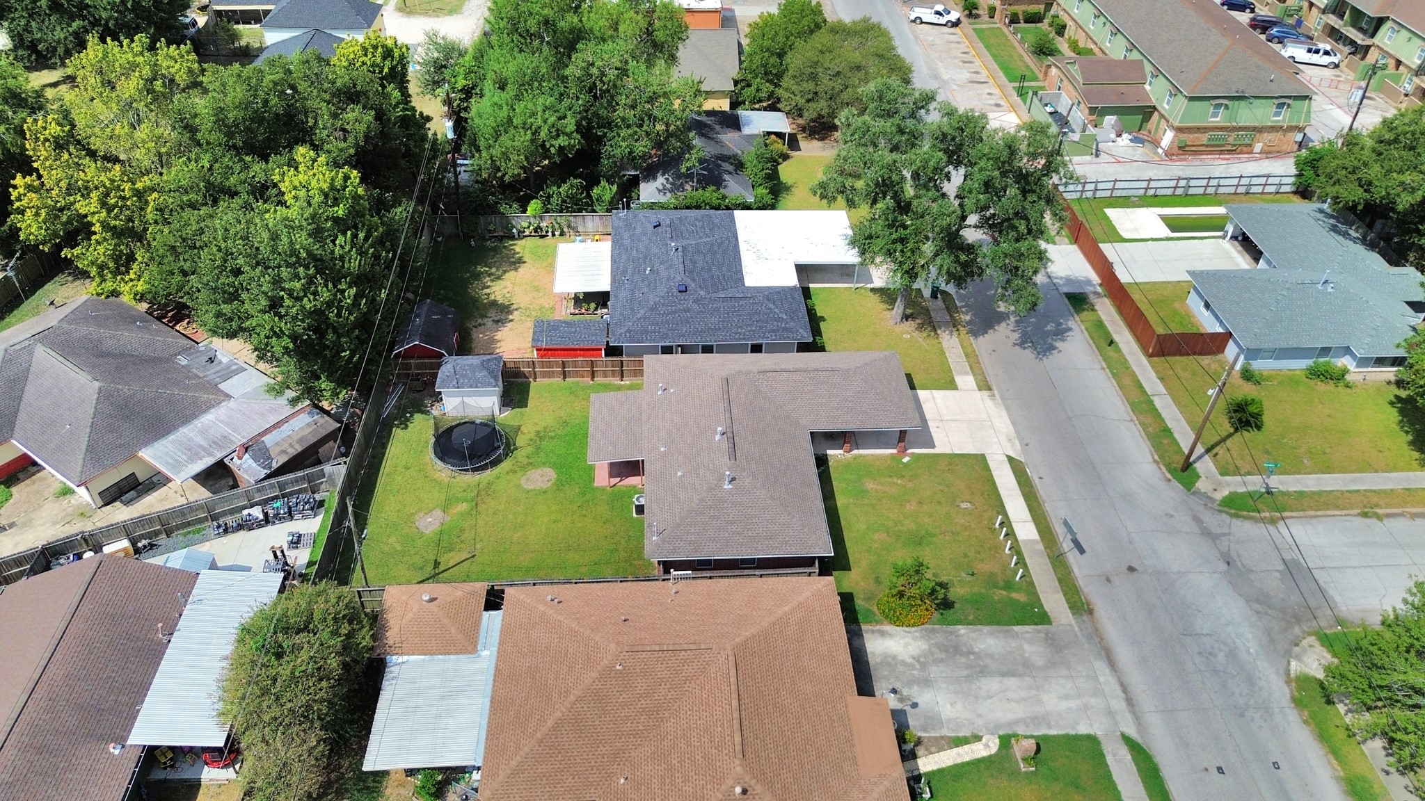 1412 Greenbriar Avenue Property Photo 34