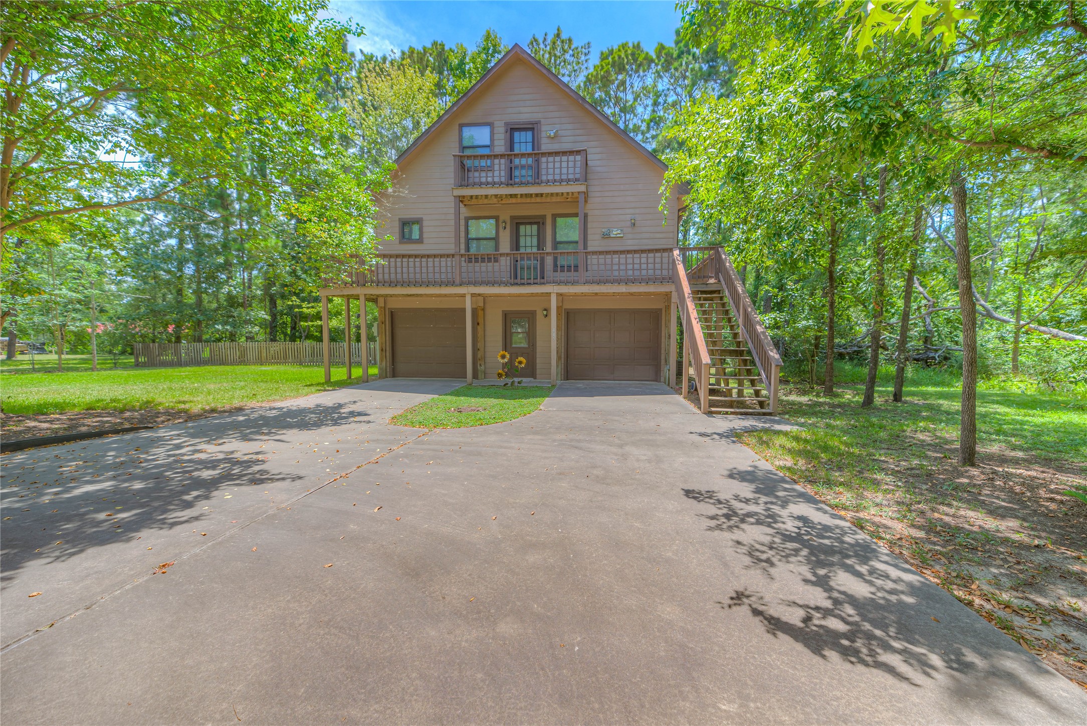 445 Knollwood Creek Property Photo 1