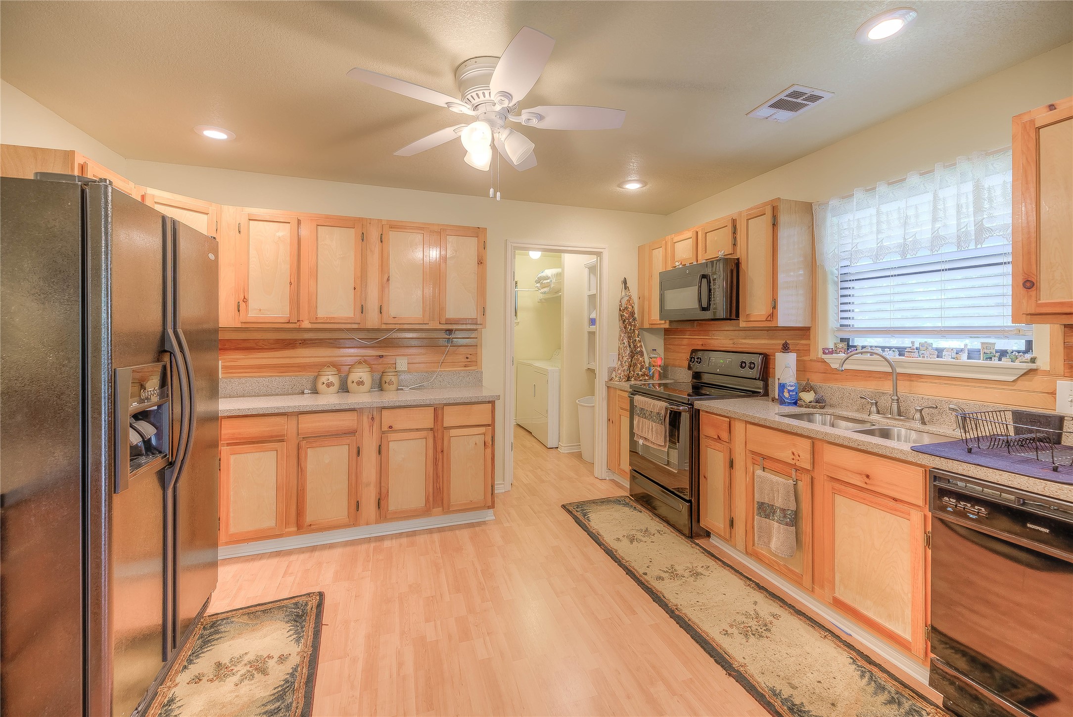 445 Knollwood Creek Property Photo 4