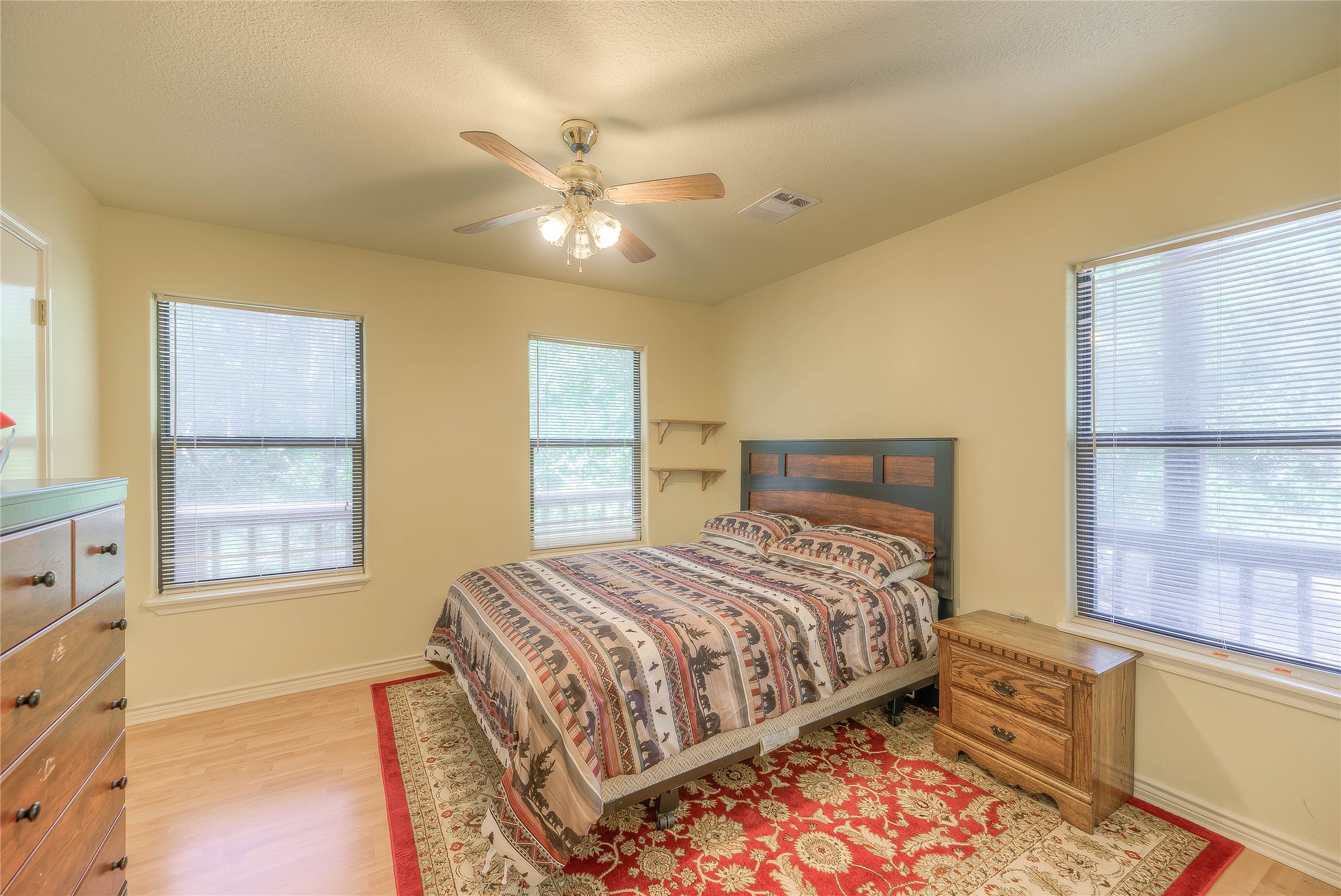 445 Knollwood Creek Property Photo 15