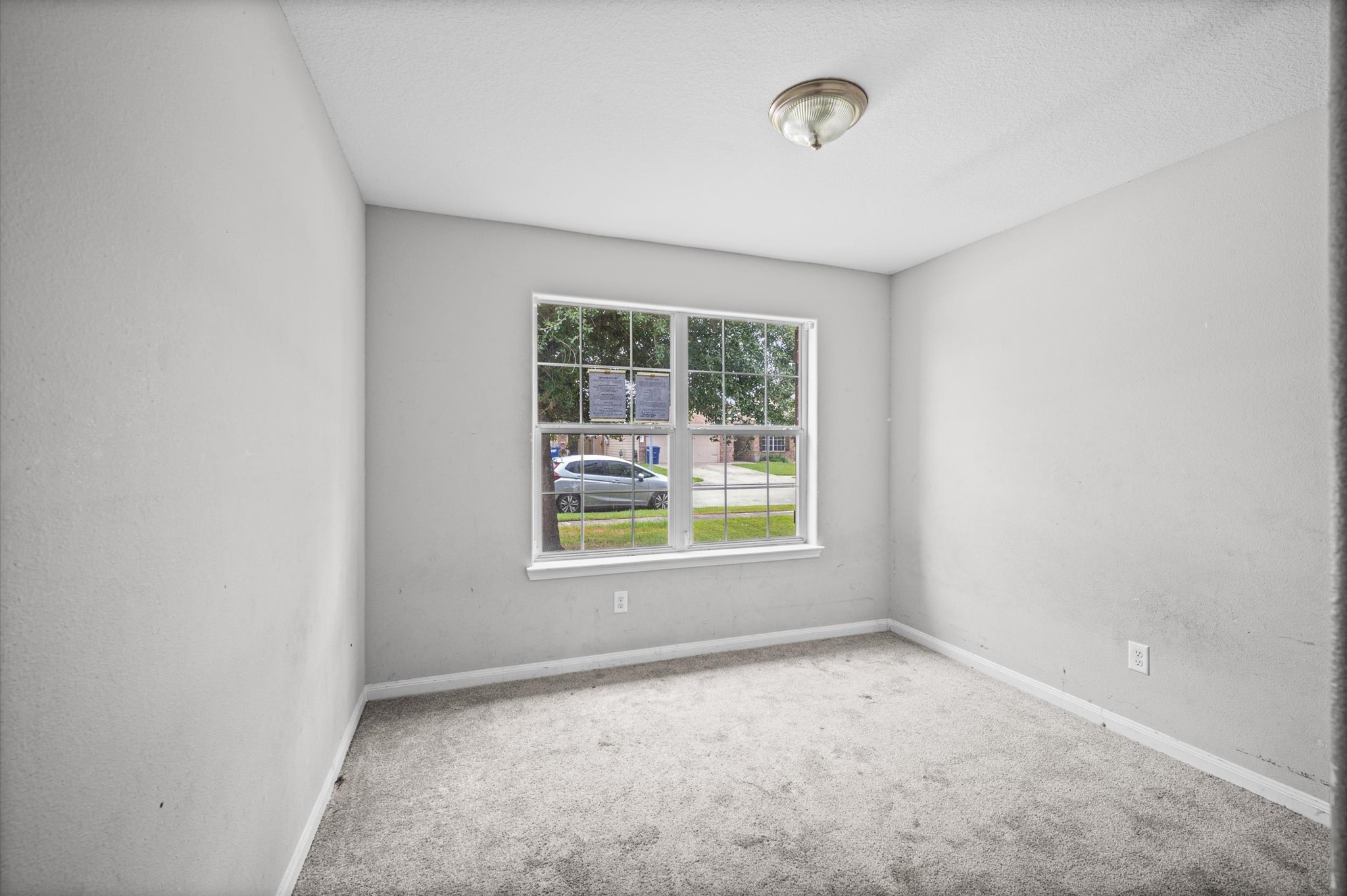 907 Marigold Road Property Photo 6