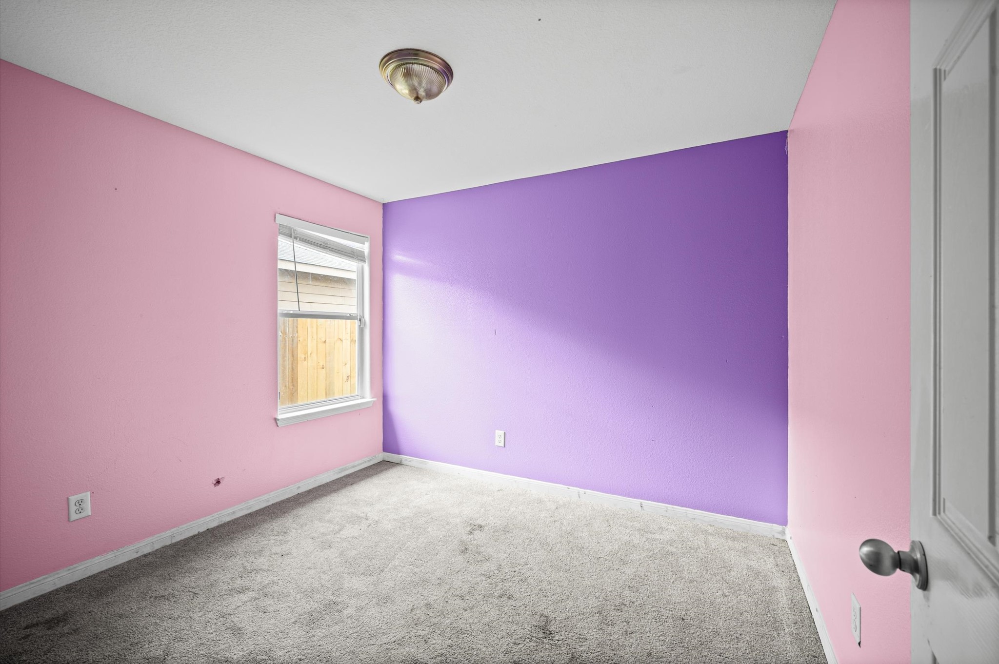 907 Marigold Road Property Photo 10