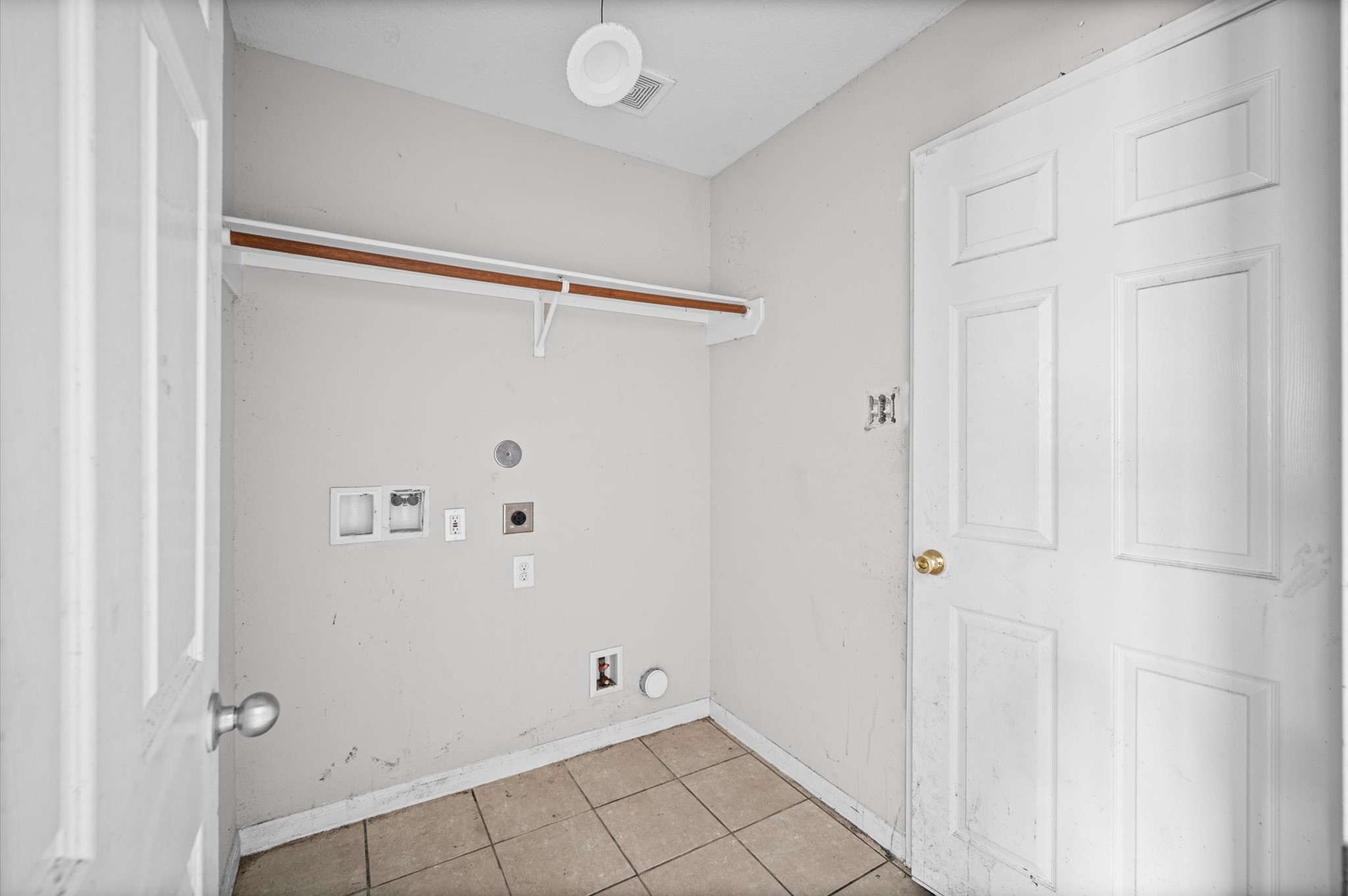 907 Marigold Road Property Photo 11