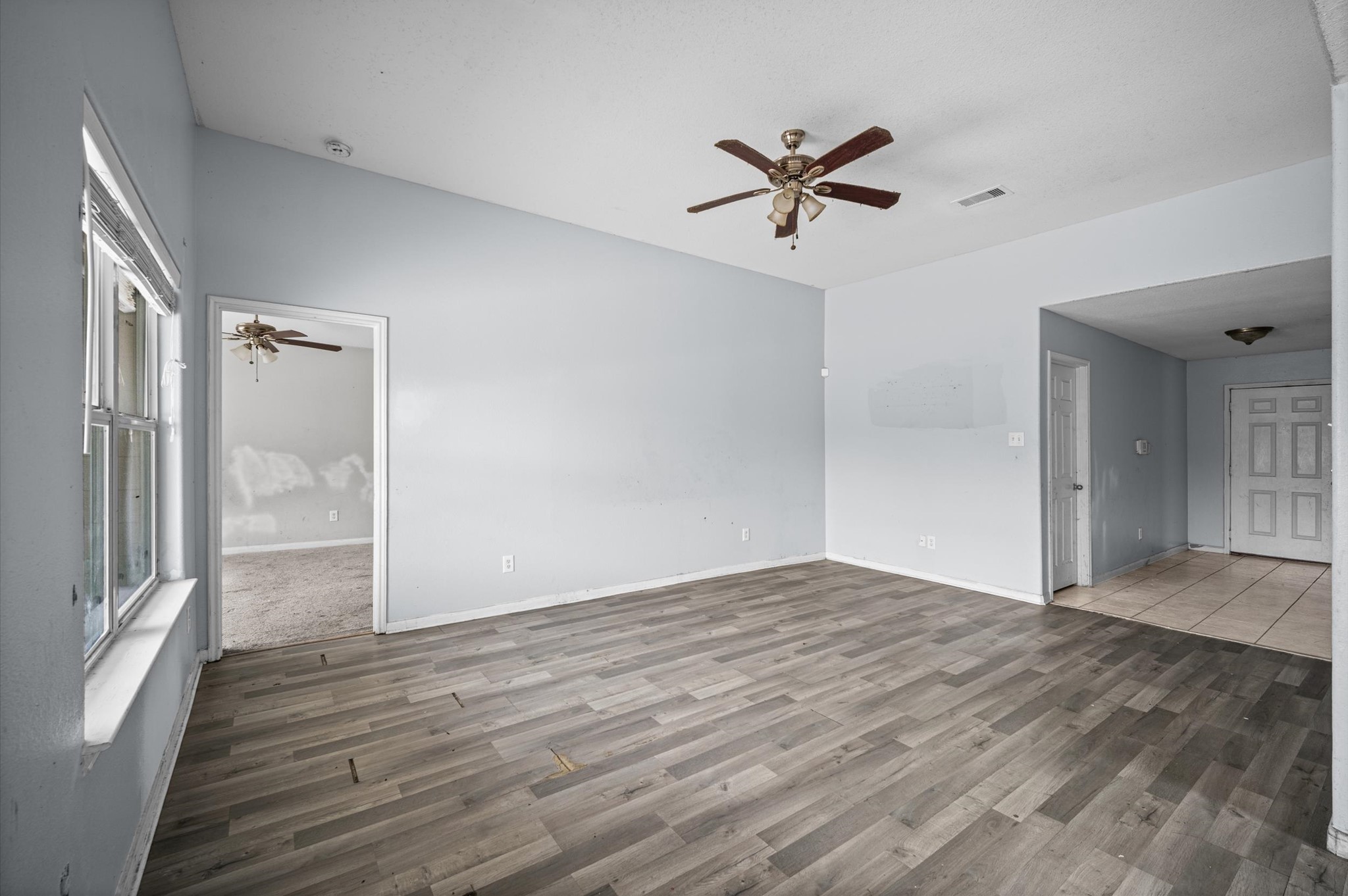 907 Marigold Road Property Photo 15