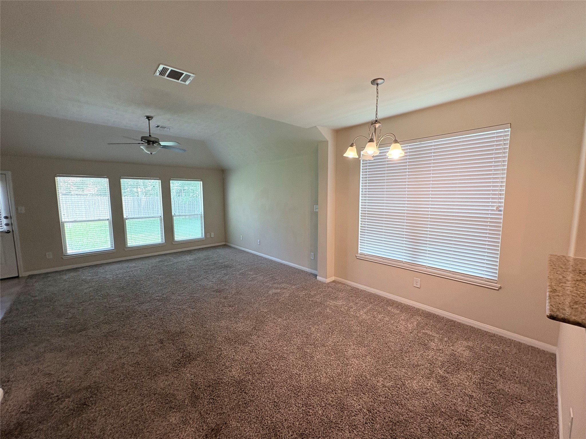 3721 Whisper Walk Property Photo 3