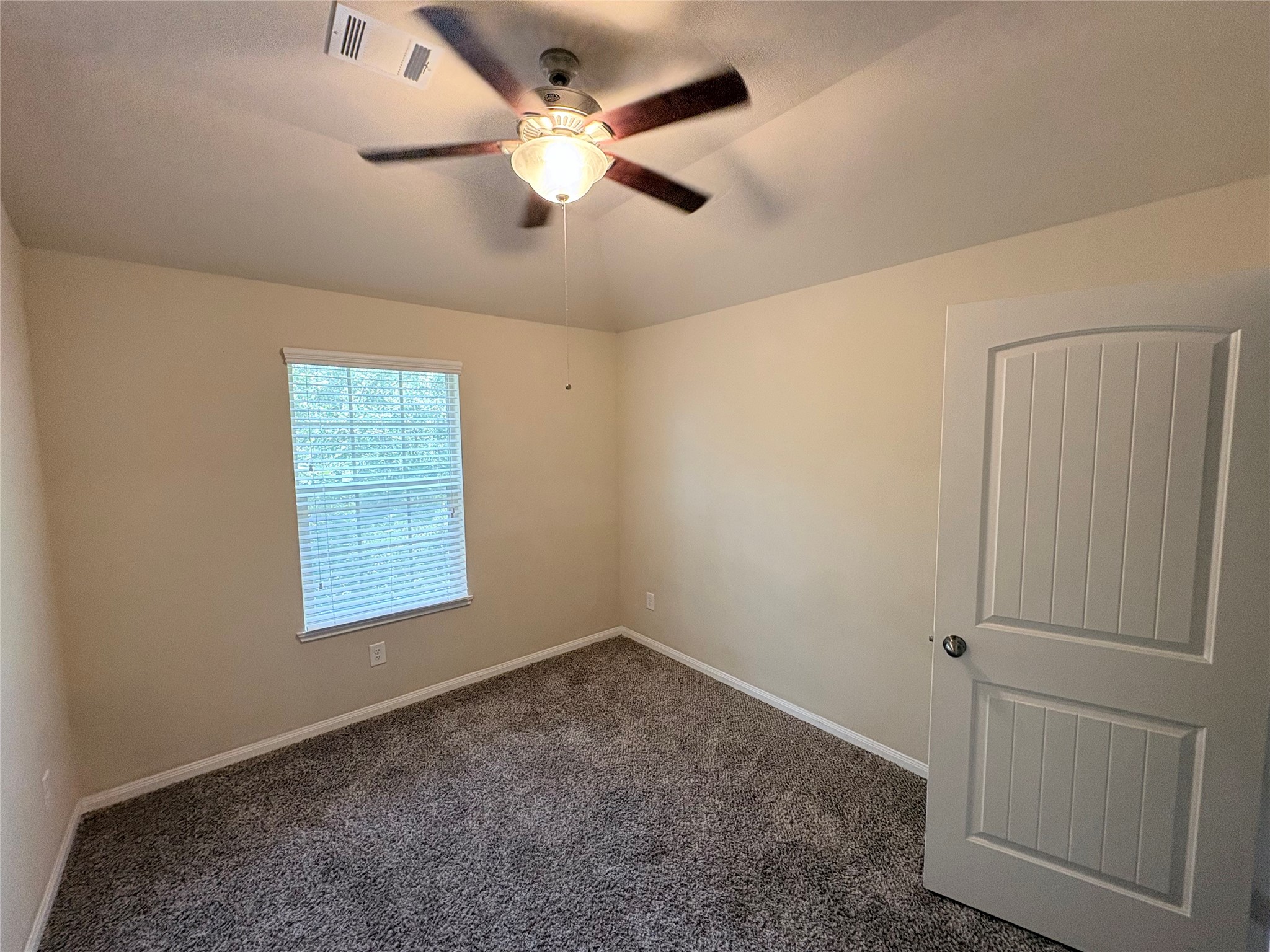 3721 Whisper Walk Property Photo 12