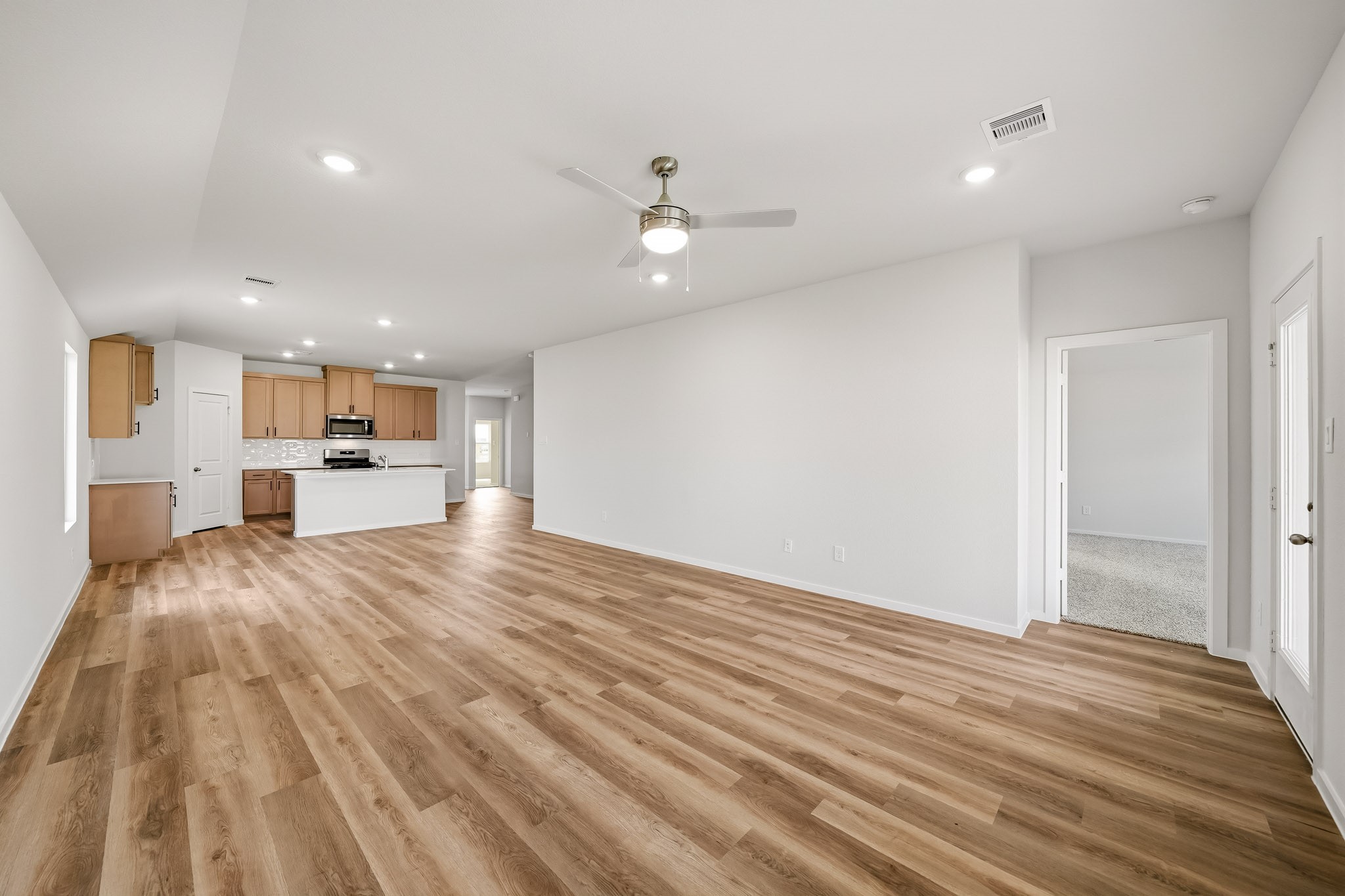 4029 Sun Burst Lane Property Photo 4