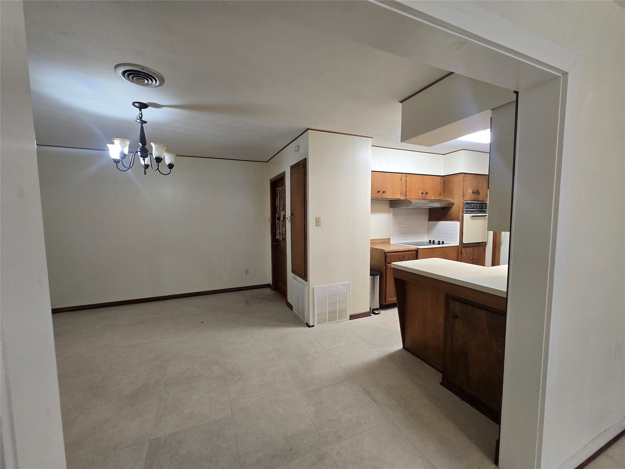 308 Mackeral Street Property Photo 6
