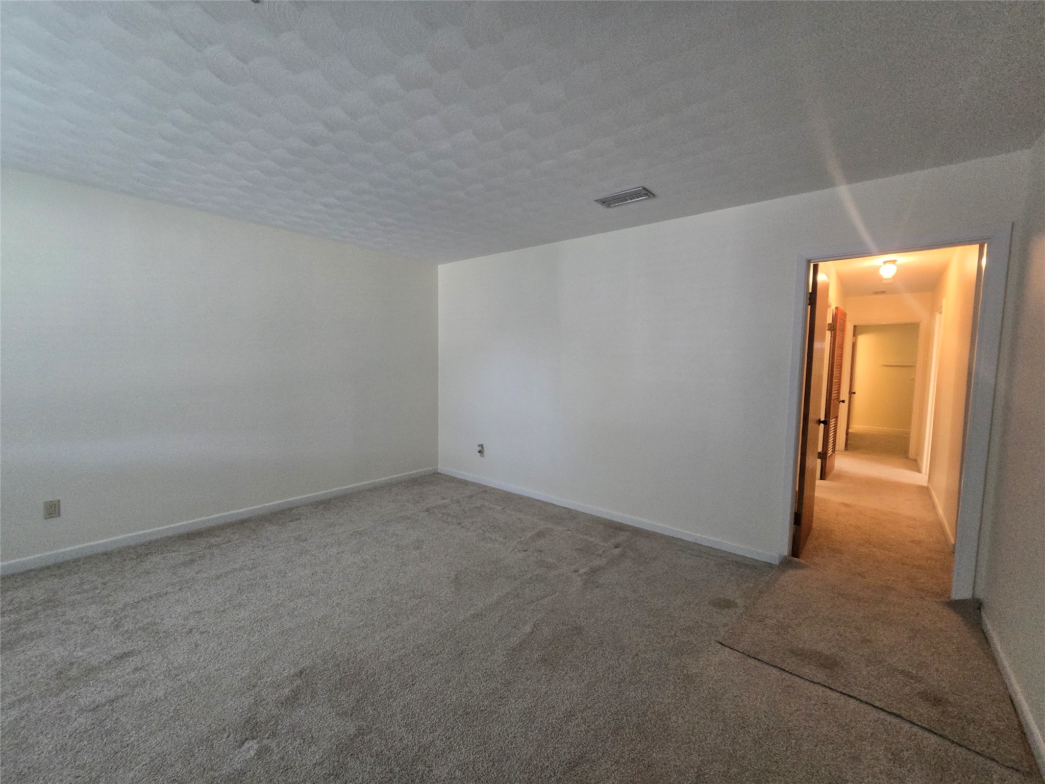 308 Mackeral Street Property Photo 9