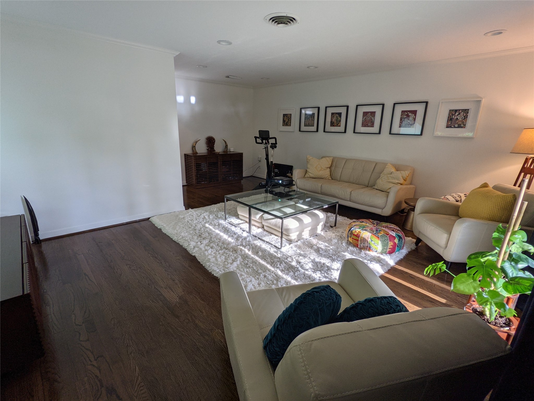 1202 Shadeland Drive Property Photo 10